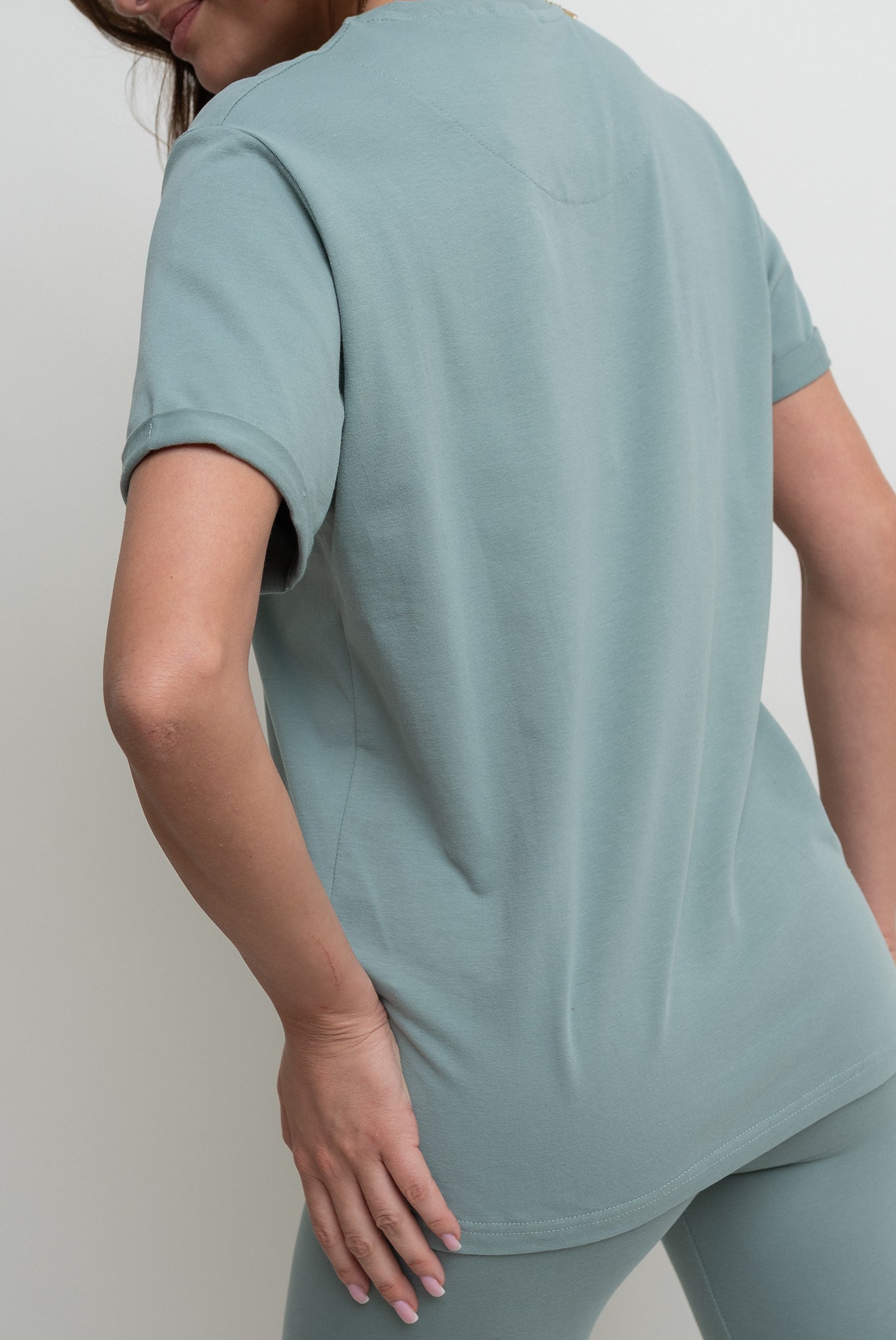 WOMEN'S TURQUOISE T-SHIRT - MORAINE