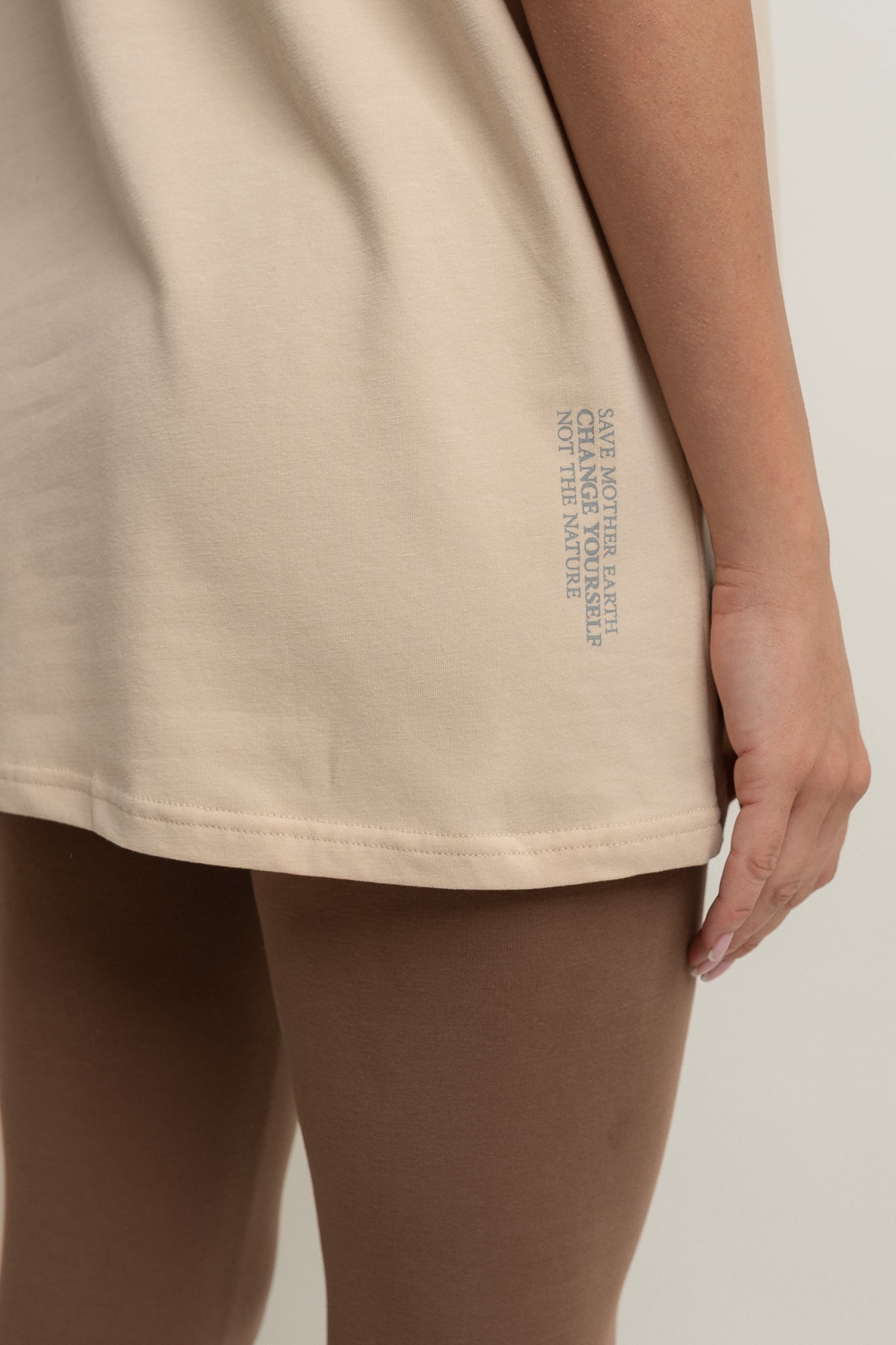 BEIGE OVERSIZE T-SHIRT - HURON