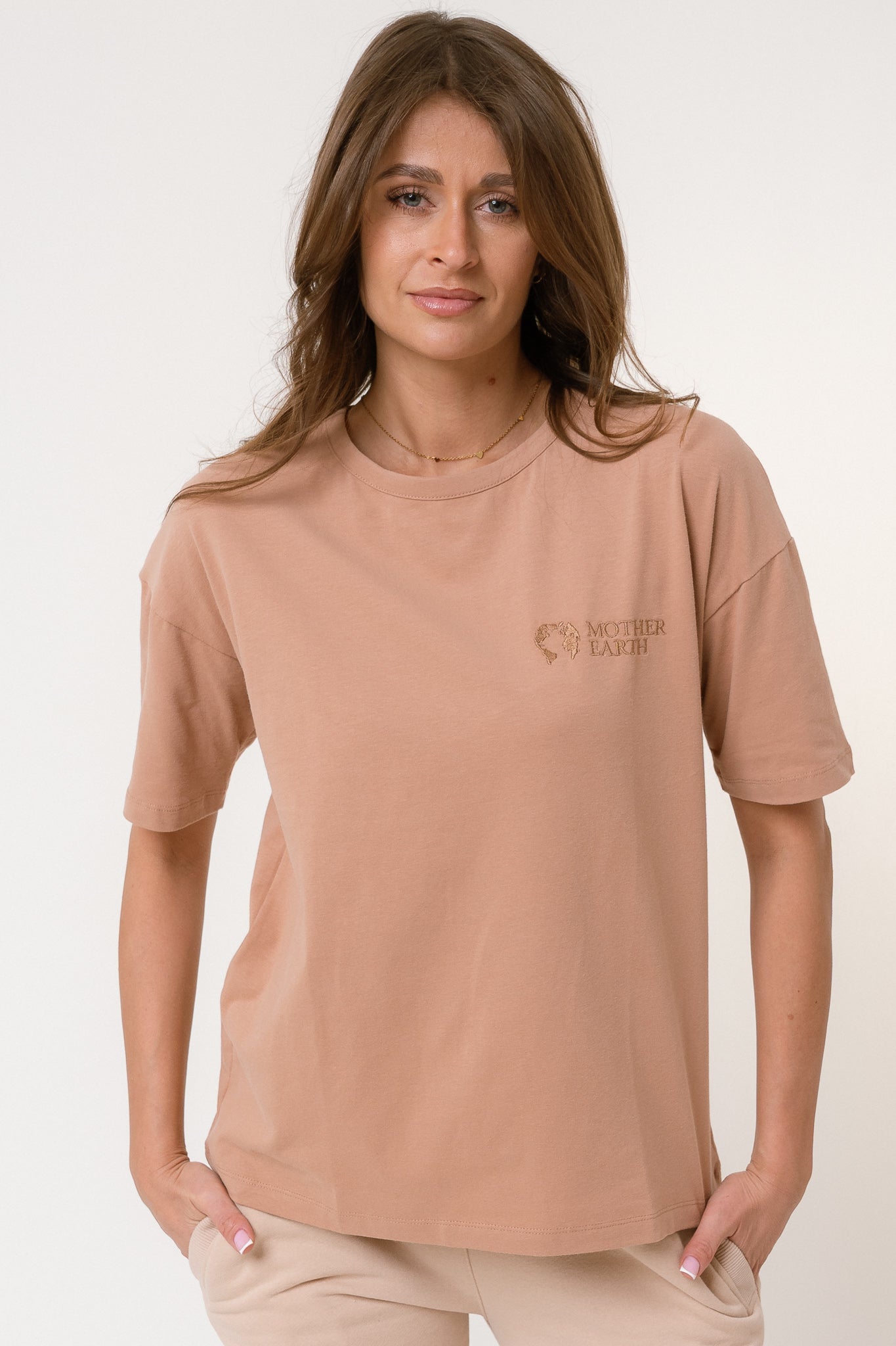 WOMEN'S ROUND NECK BROWN T-SHIRT - DOMINICAN REPUBLIC