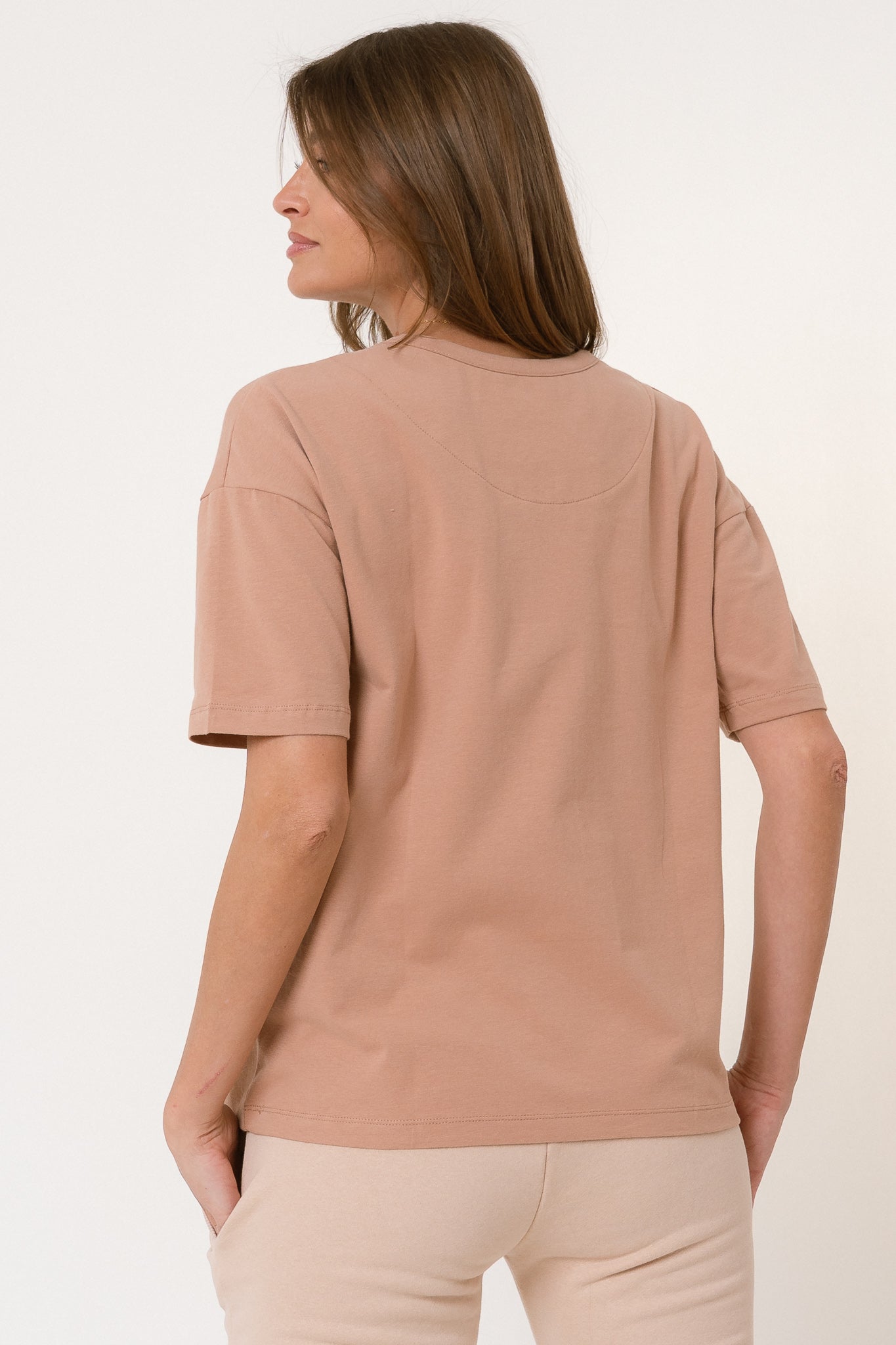 WOMEN'S ROUND NECK BROWN T-SHIRT - DOMINICAN REPUBLIC