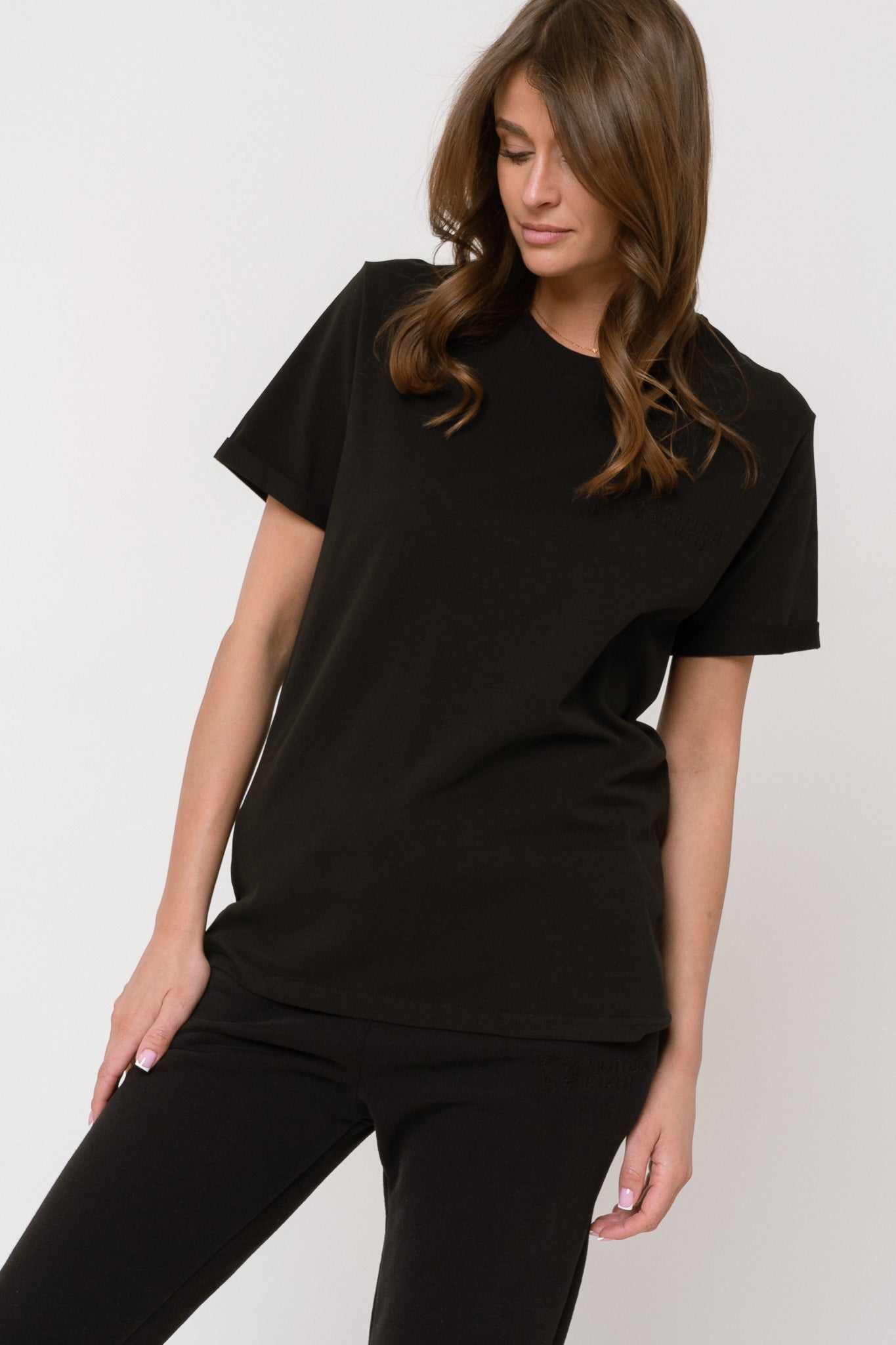 WOMEN'S BLACK T-SHIRT - MORAINE