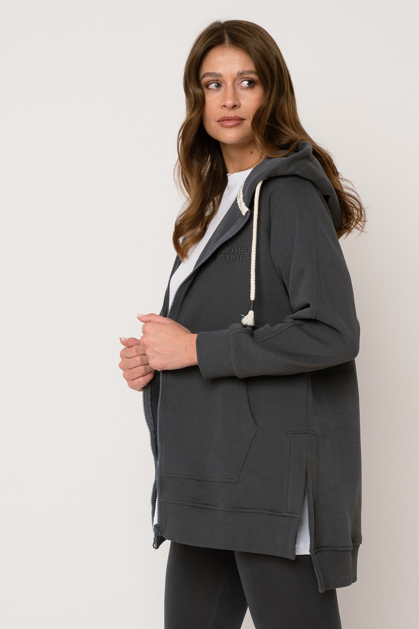 LONG ZIPPERED HOODIE, GRAPHITE - ESMERALDA