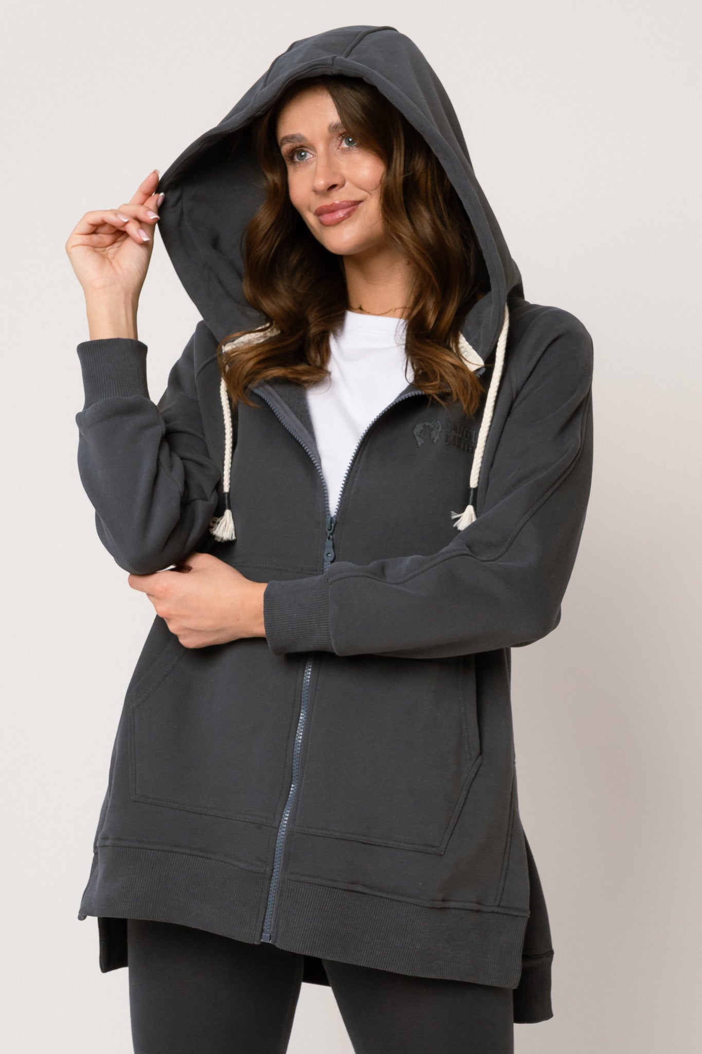 LONG ZIPPERED HOODIE, GRAPHITE - ESMERALDA