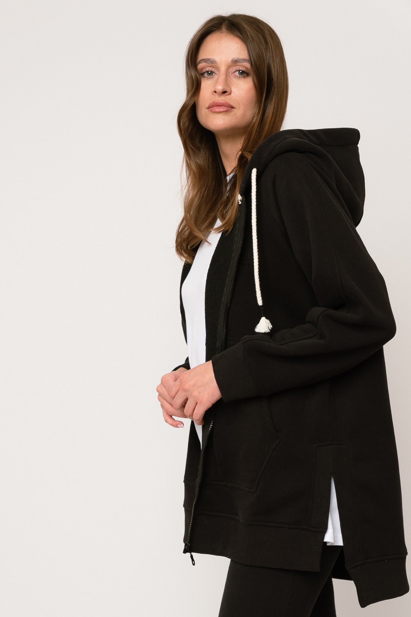 LONG BLACK HOODIE WITH ZIPPER - ESMERALDA