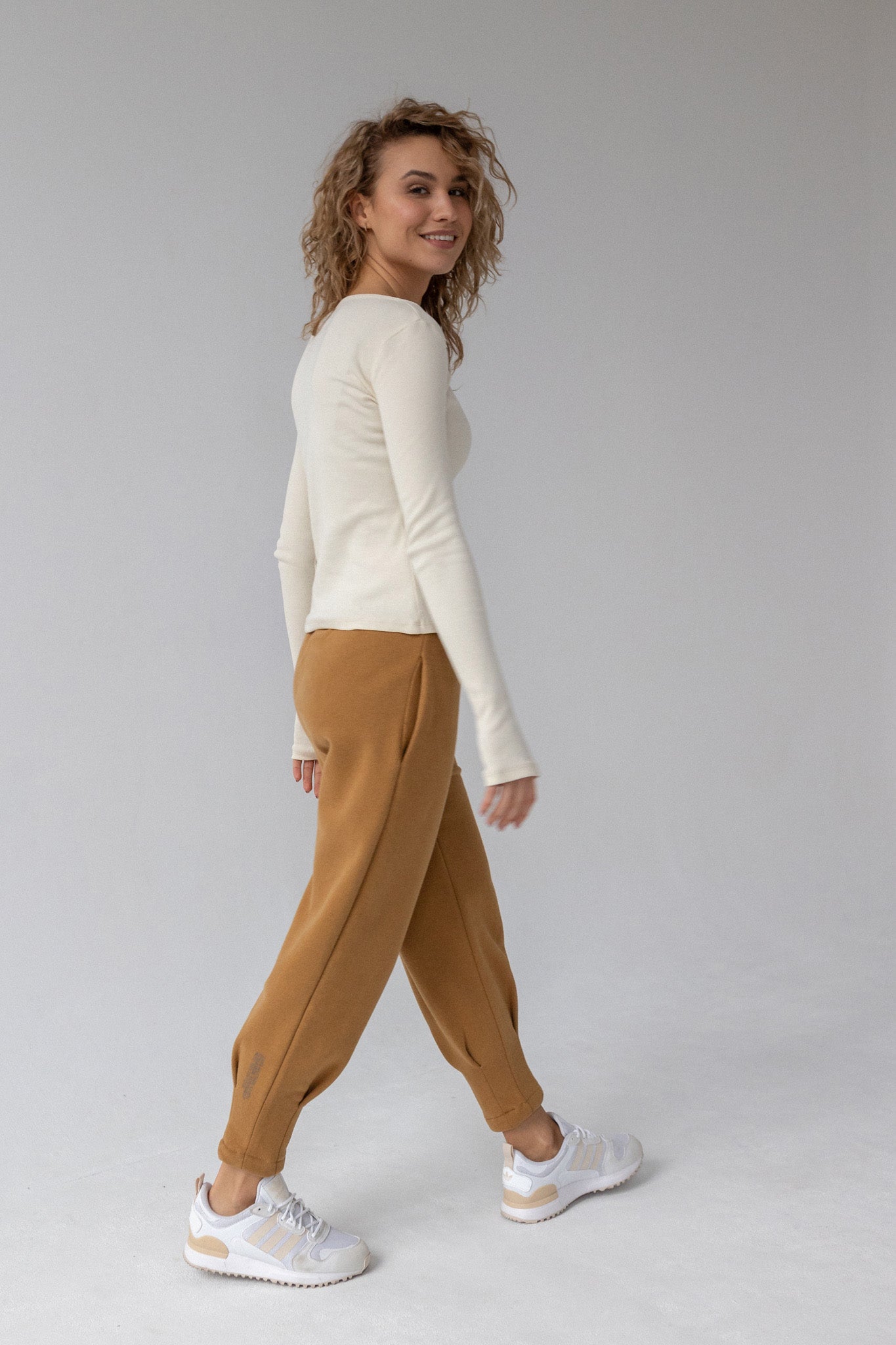 ANACAPA TAPERED LEG SWEATPANTS LIGHT BROWN
