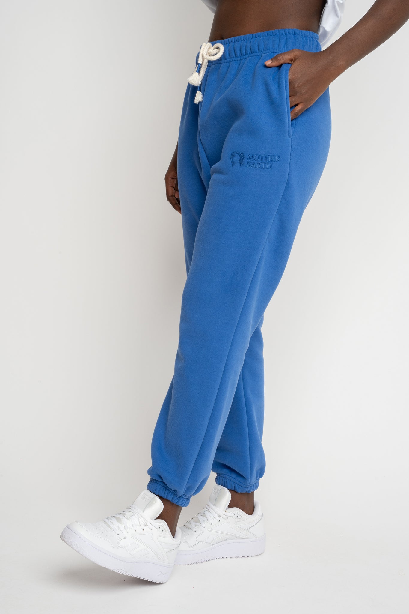 BAGGY SWEATPANTS, CORNFLOWER BLUE - KARPATOS