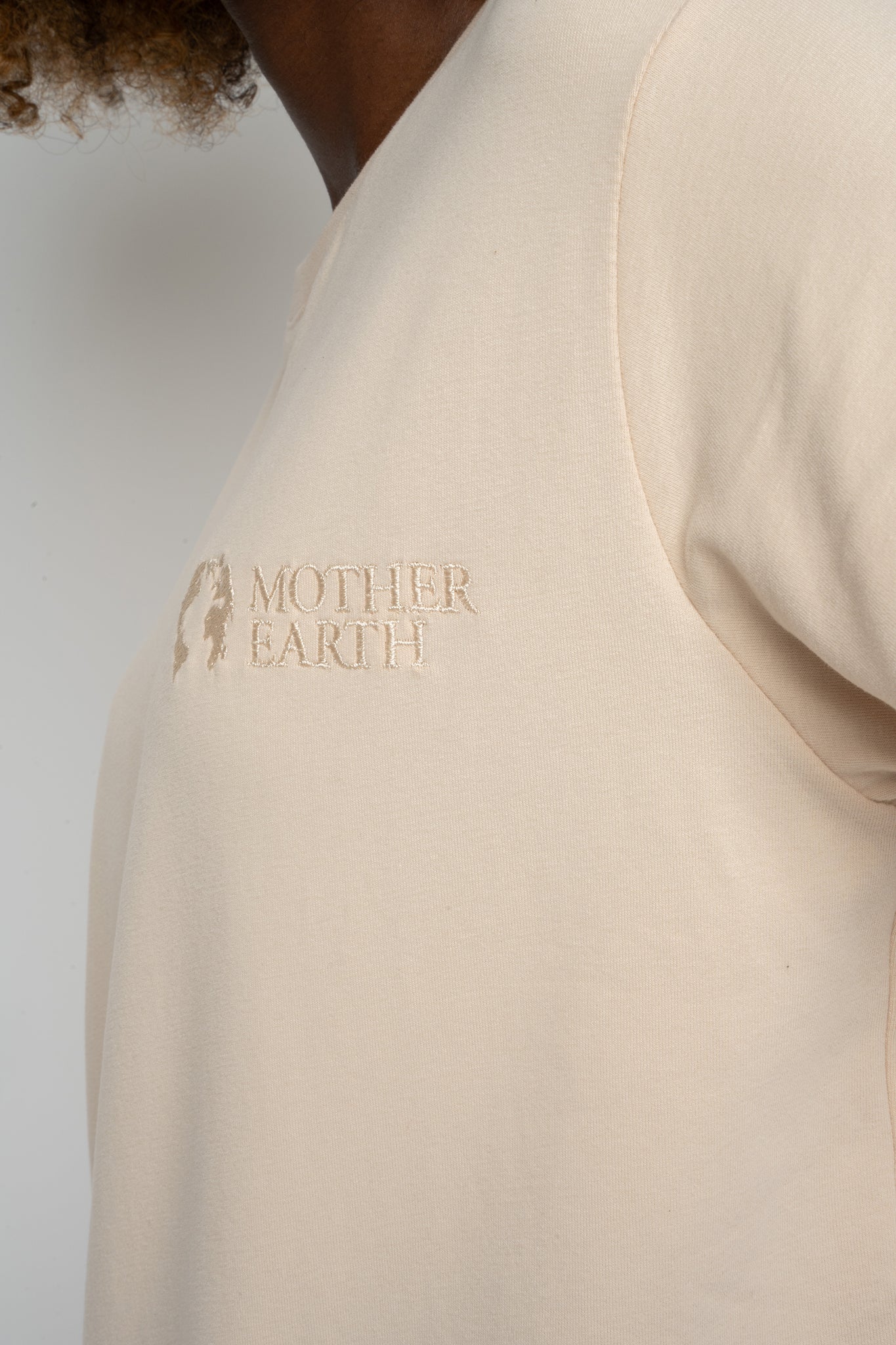 WOMEN'S LIGHT BEIGE T-SHIRT - MORAINE