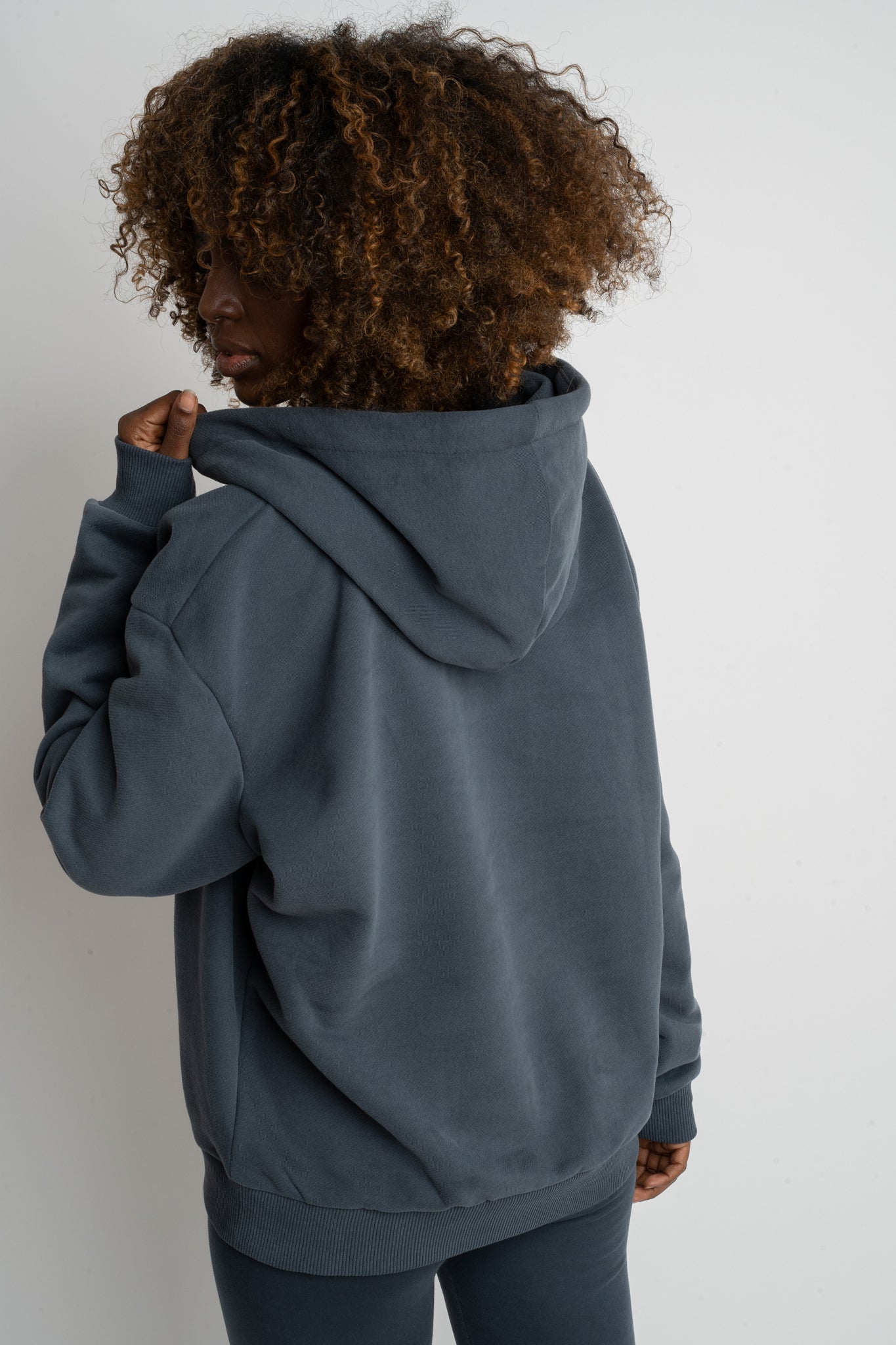 GRAPHITE HOODIE - MOHELI