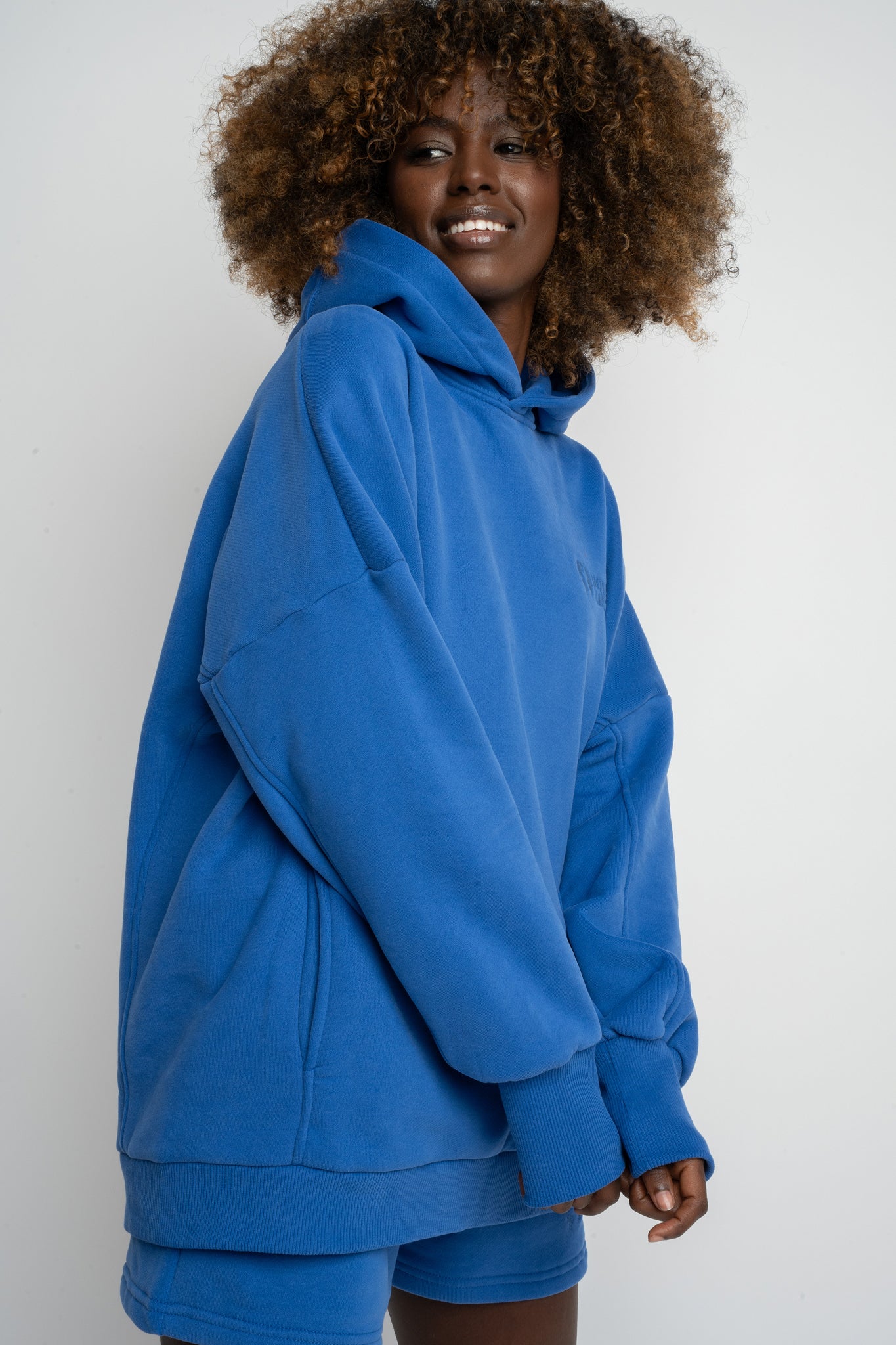 OVERSIZE HOODED SWEATSHIRT CORNFLOWER - EGERIA