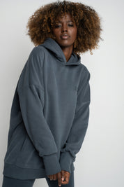 BLUZA OVERSIZE Z KAPTUREM GRAFITOWA- EGERIA