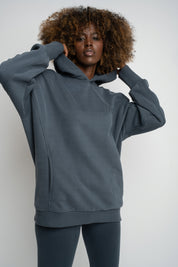 BLUZA OVERSIZE Z KAPTUREM GRAFITOWA- EGERIA