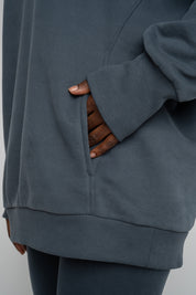 BLUZA OVERSIZE Z KAPTUREM GRAFITOWA- EGERIA