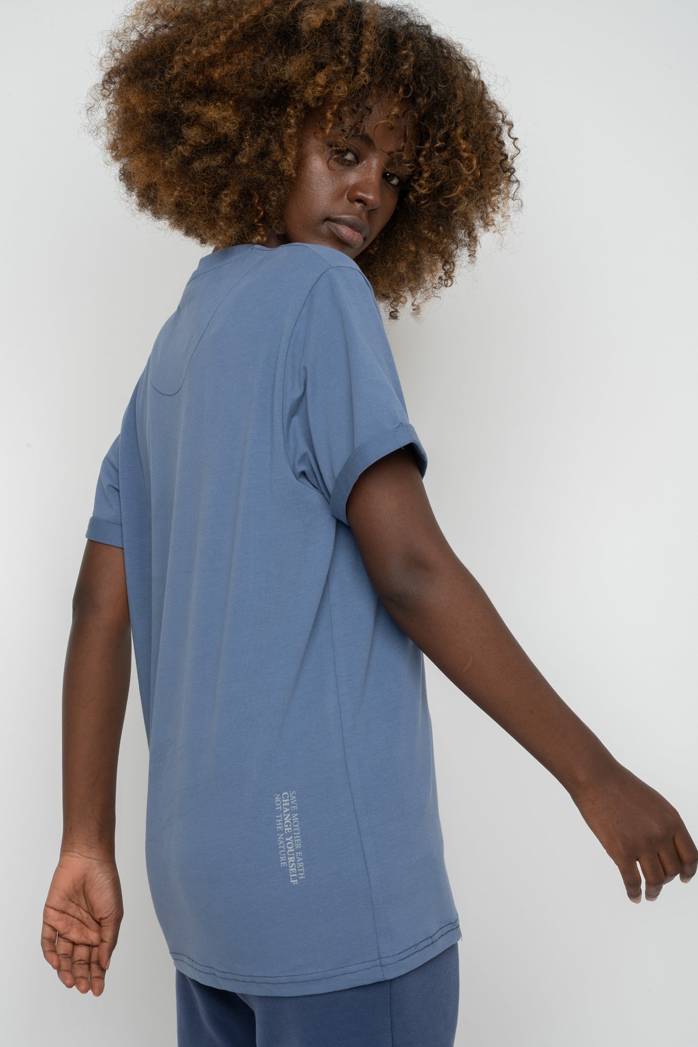 WOMEN'S NAVY BLUE T-SHIRT - MORAINE