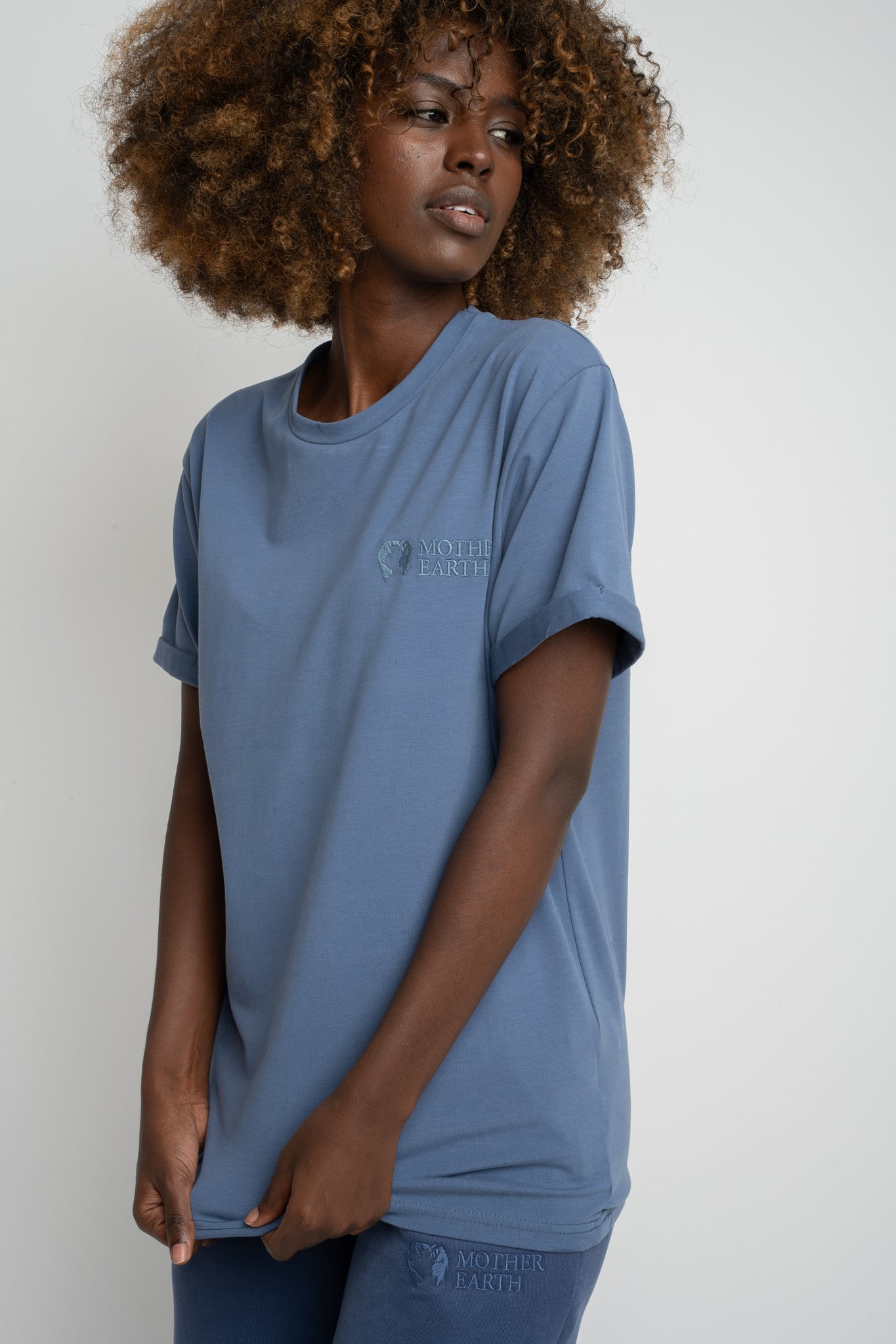 WOMEN'S NAVY BLUE T-SHIRT - MORAINE