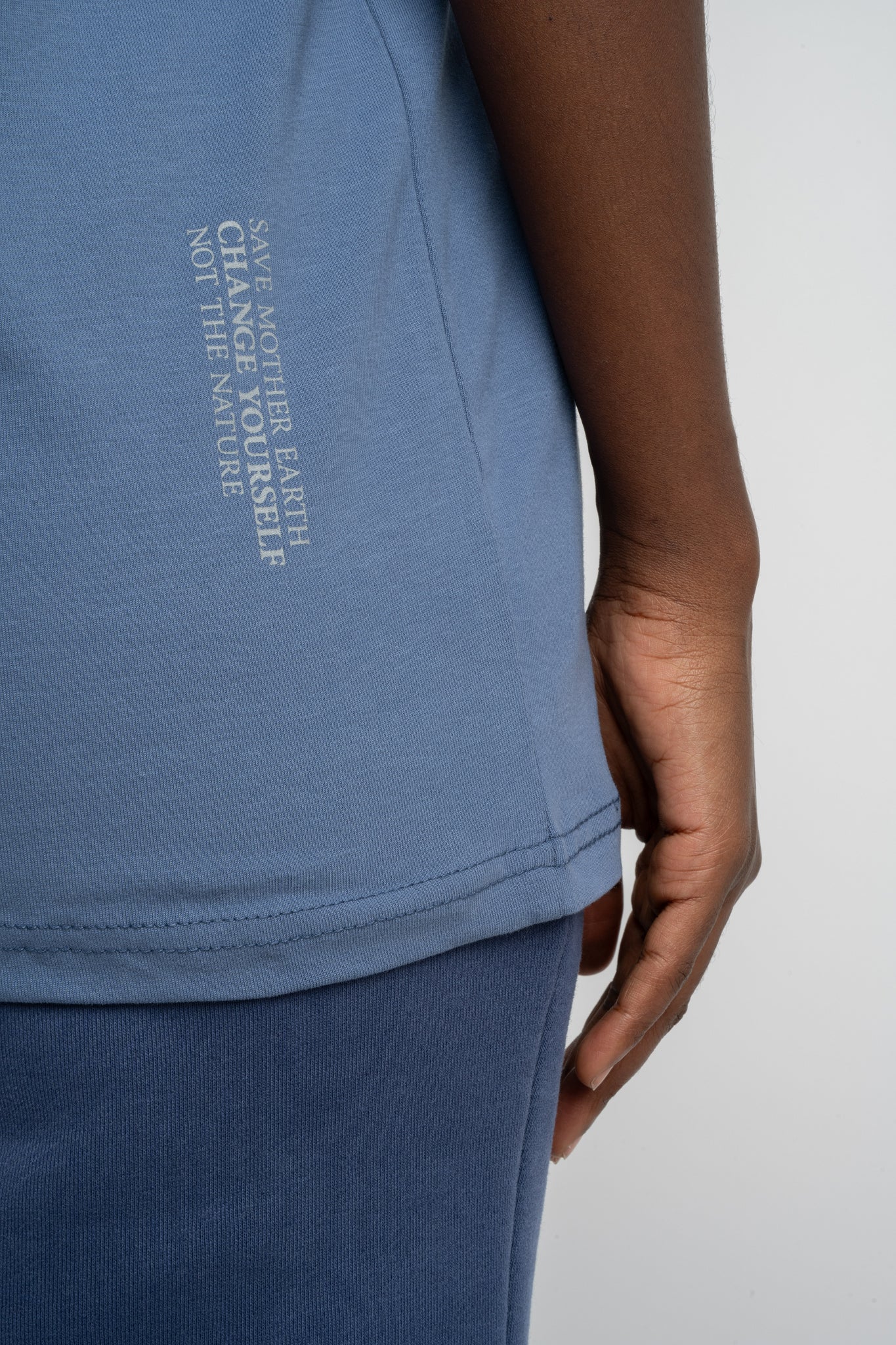 WOMEN'S NAVY BLUE T-SHIRT - MORAINE