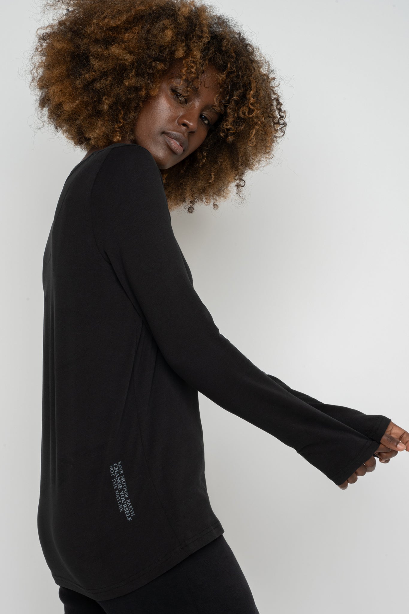 BLACK LONG-SLEEVE COTTON BLOUSE - KANDY