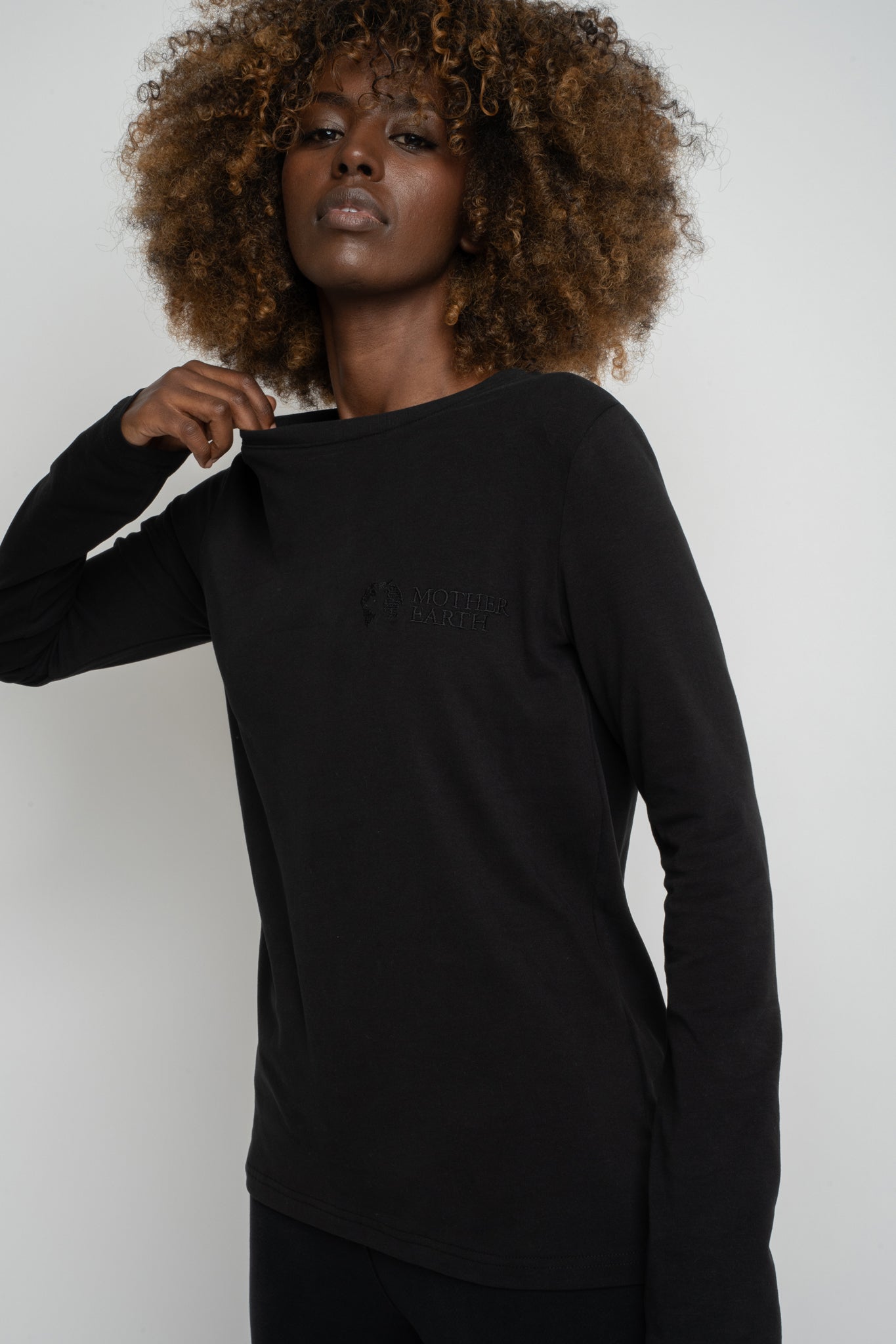 BLACK LONG-SLEEVE COTTON BLOUSE - KANDY