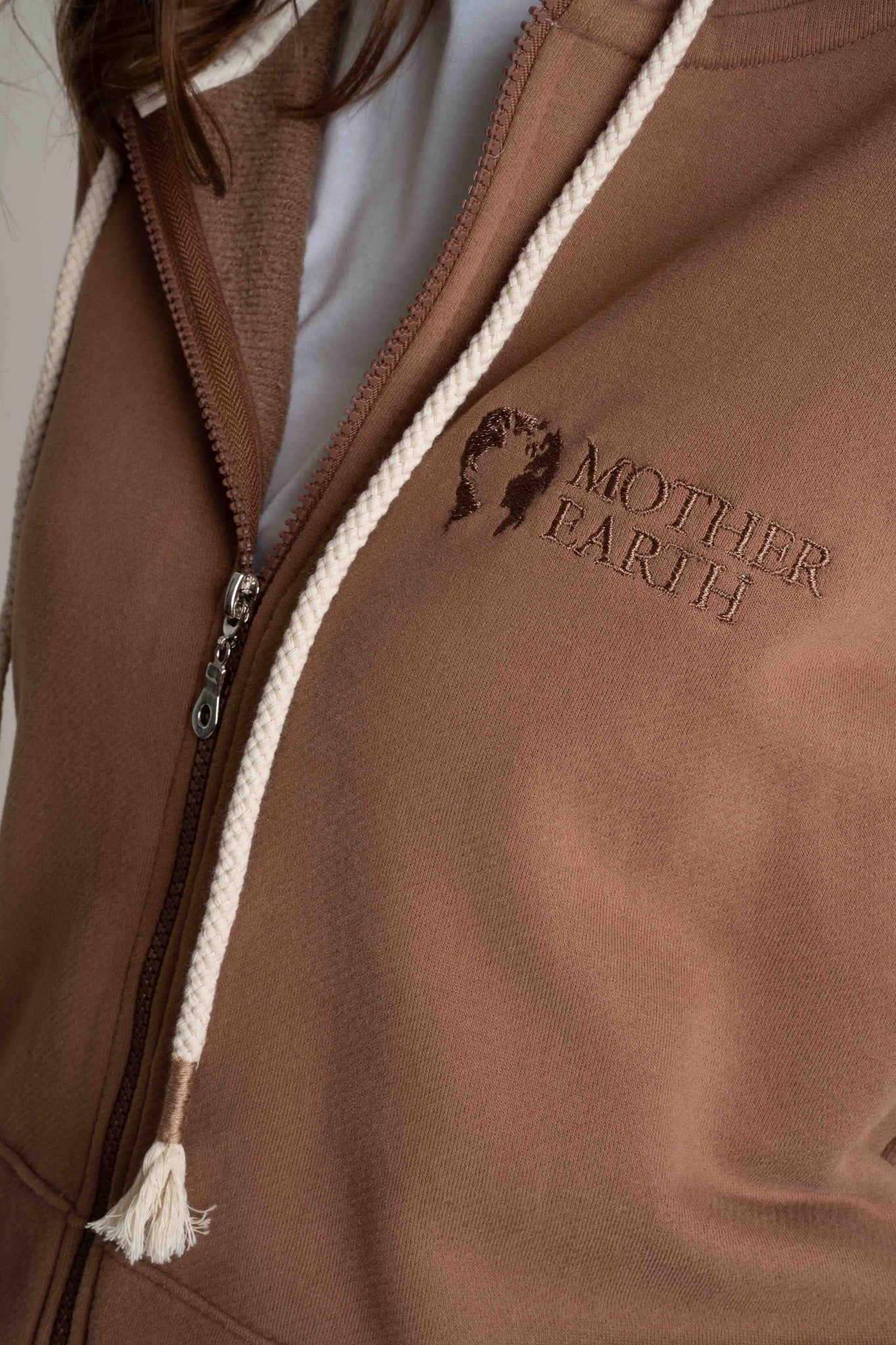 BROWN ZIPPERED HOODIE - ARINA