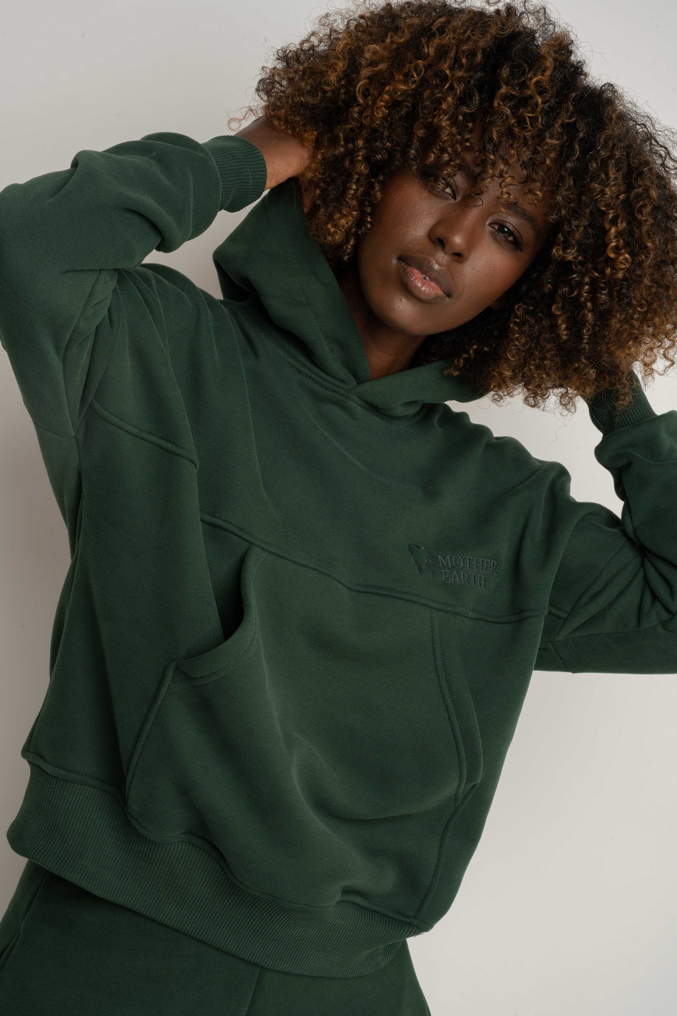 DARK GREEN HOODIE - MURIA
