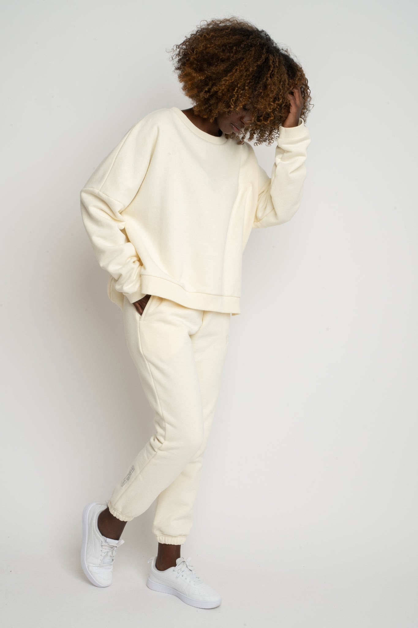 ECRU-COOK REGULAR FIT SWEATSHIRT WITH LONG BACK
