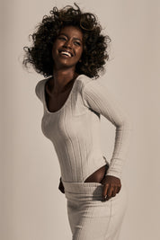 FITTED BODYSUIT WITH LONG SLEEVES LIGHT GREY - JAMAYKA