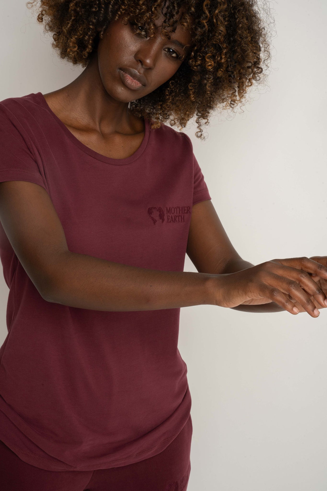 WOMEN'S BURGUNDY T-SHIRT - PETIT