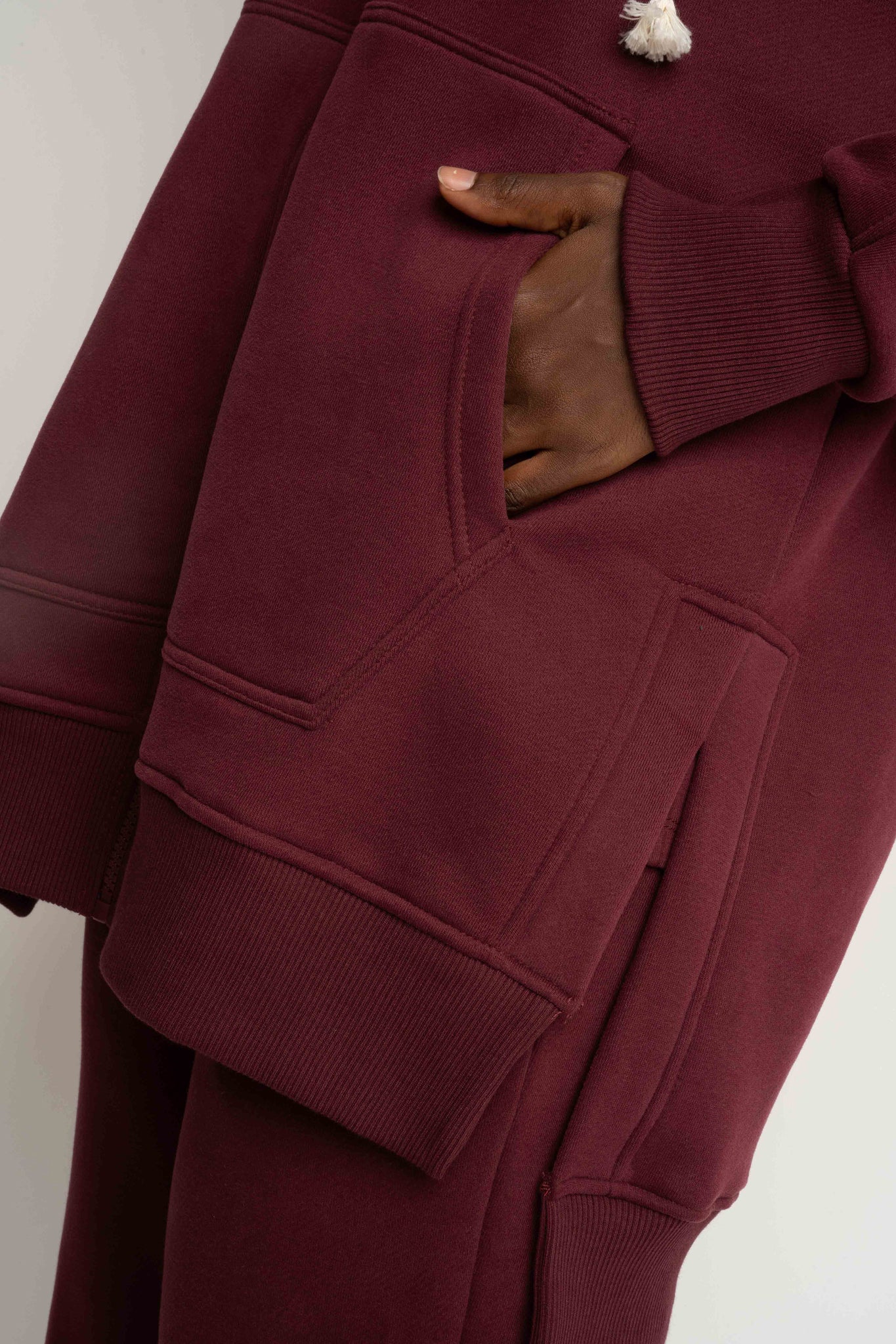 OVERSIZED BURGUNDY HOODIE - ESMERALDA