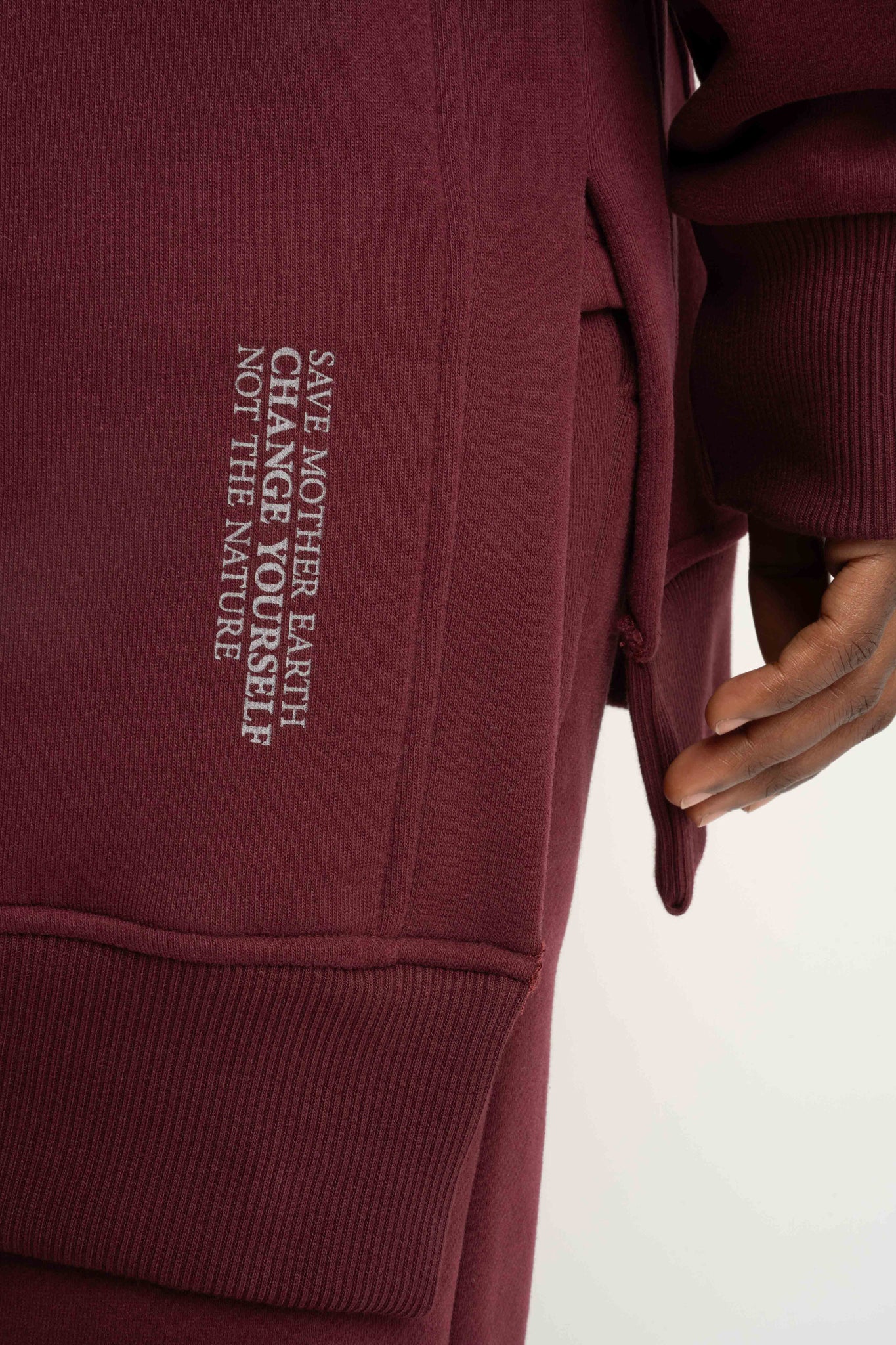 OVERSIZED BURGUNDY HOODIE - ESMERALDA
