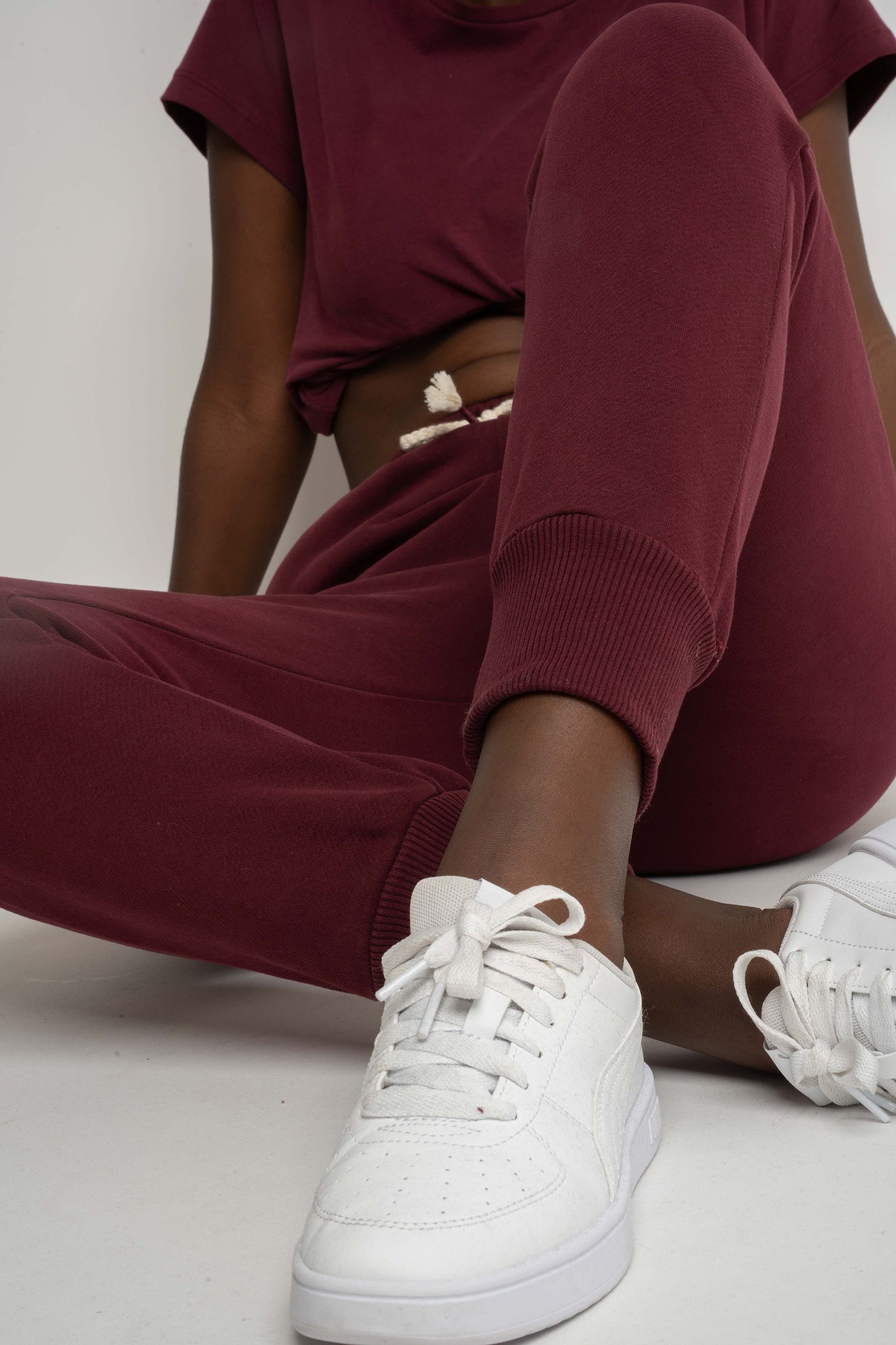 Burgundy jogger pants - BEGERA