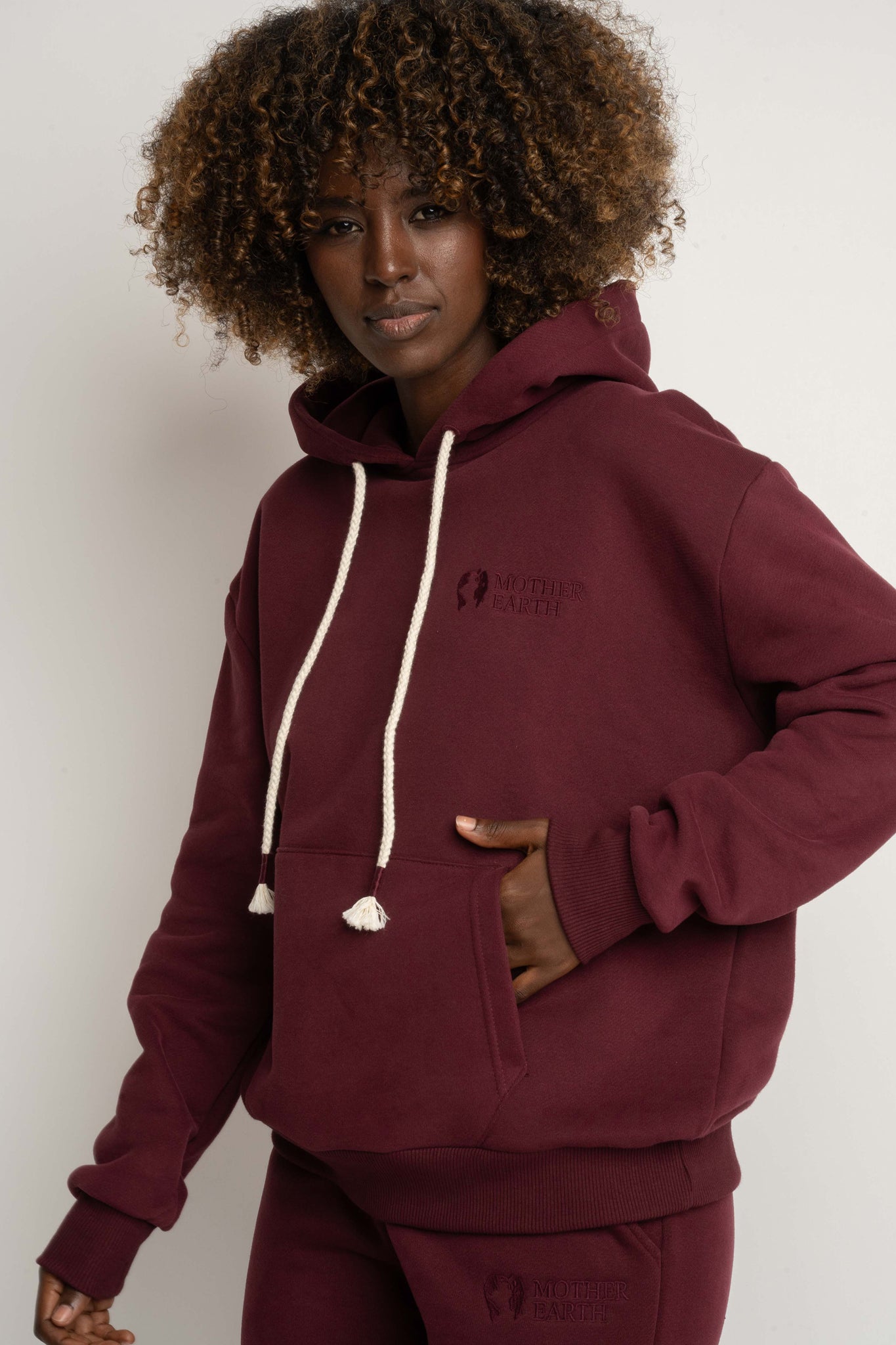 Burgundy Hoodie - MOHELI