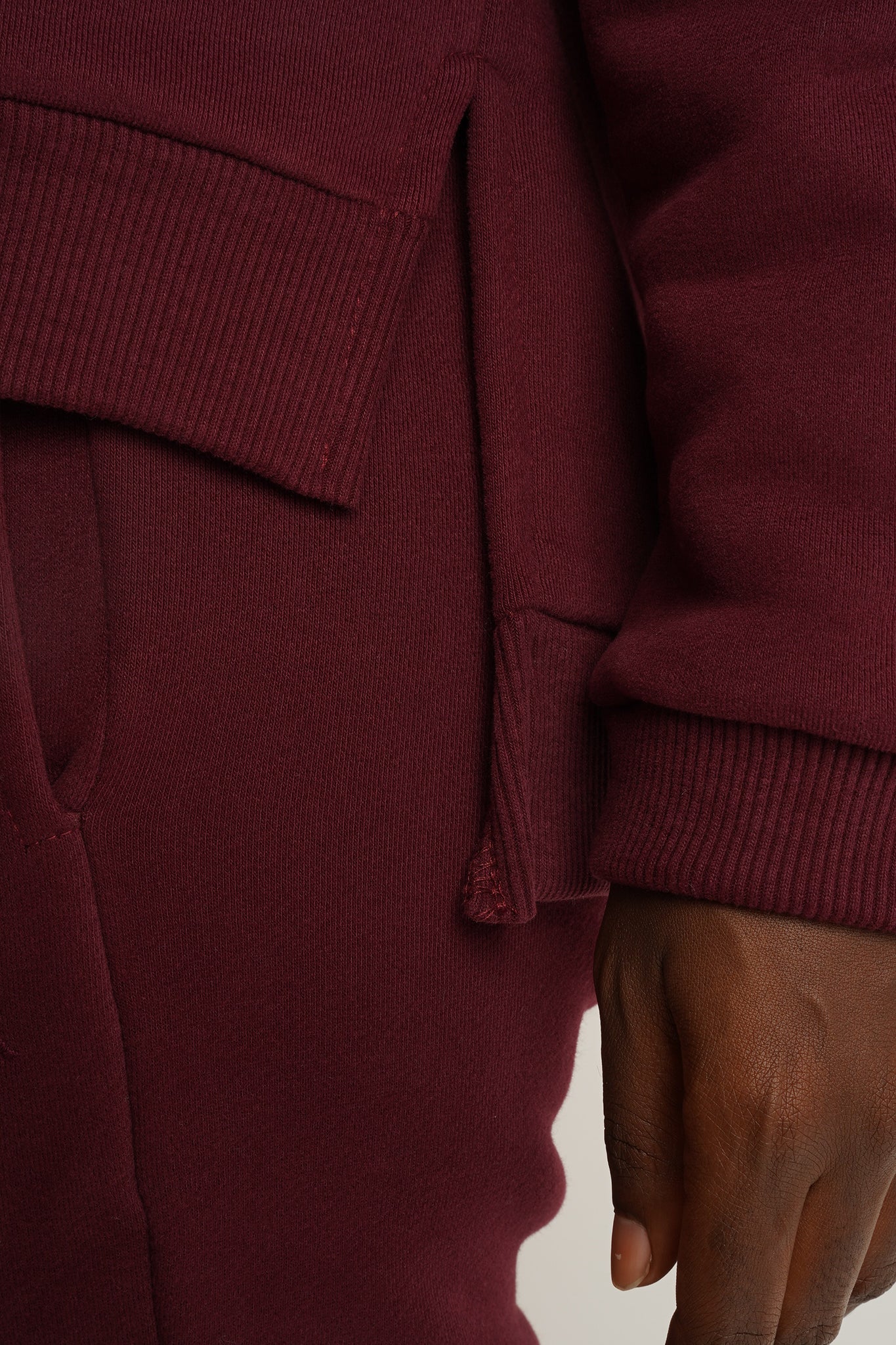 REGULAR FIT SWEATSHIRT WITH LONG BACK BURGUNDY - COOK