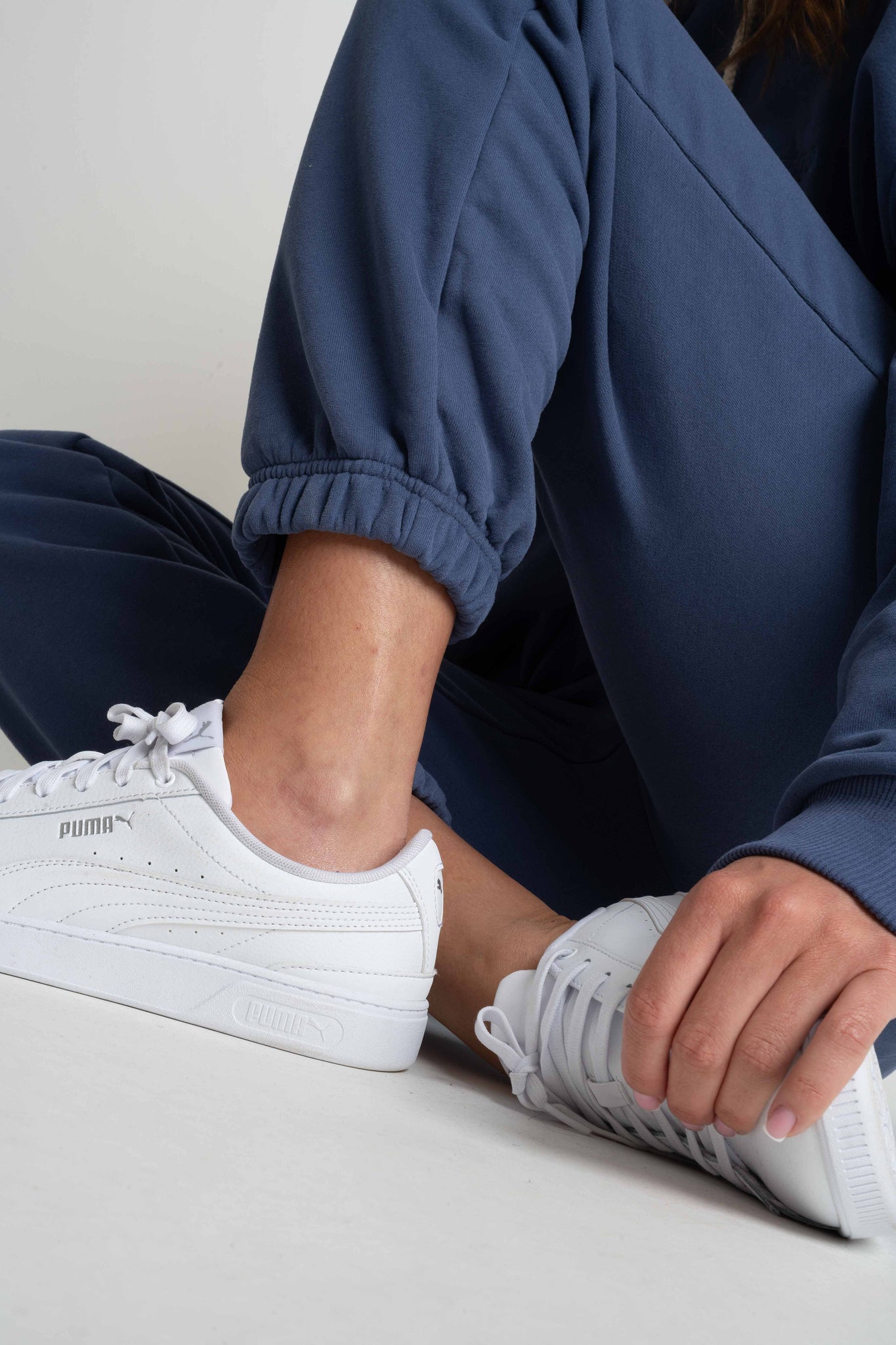 REGULAR FIT NAVY BLUE SWEATPANTS - MILOS