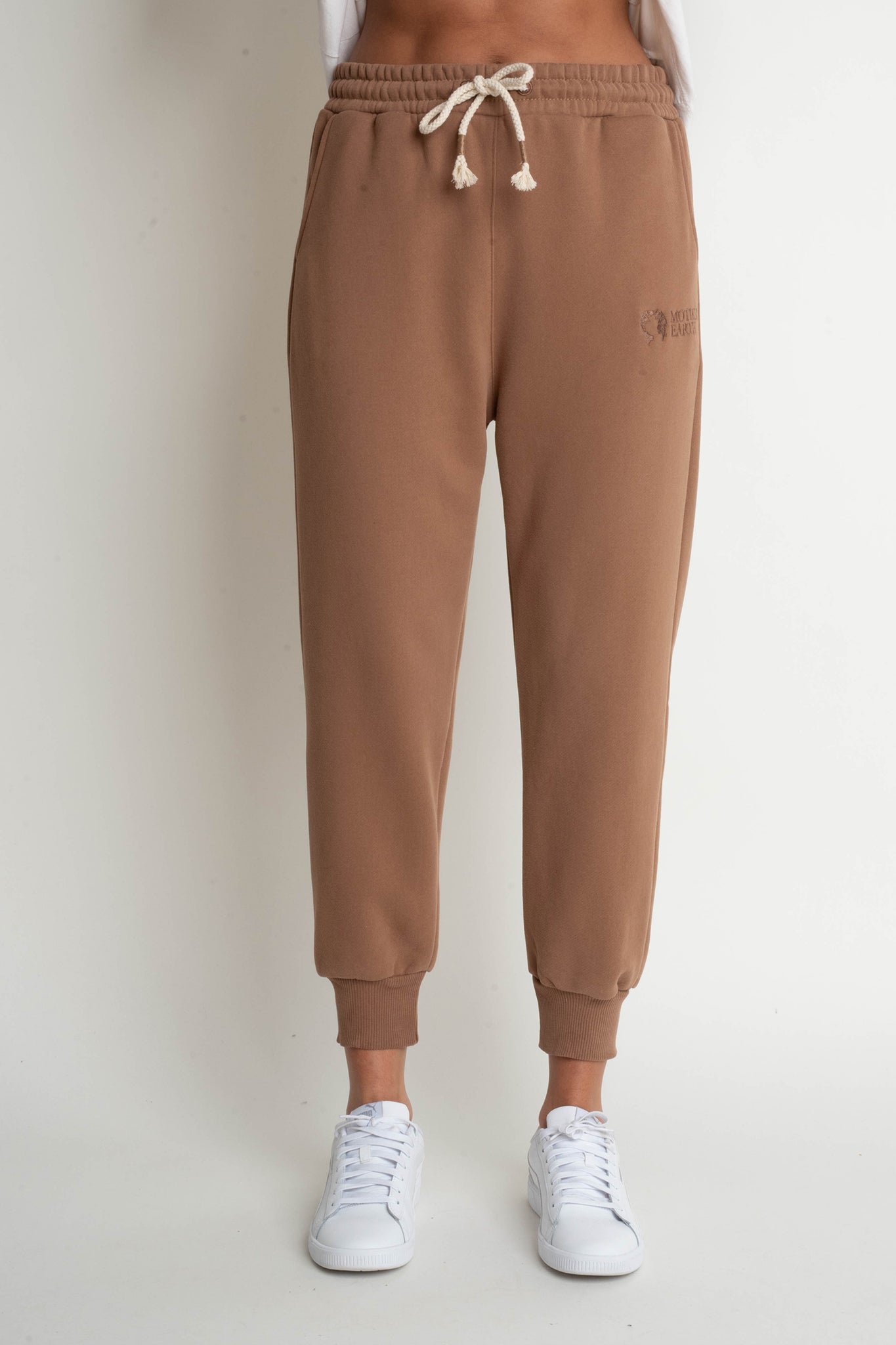 BROWN JOGGER TROUSERS - BEGERA