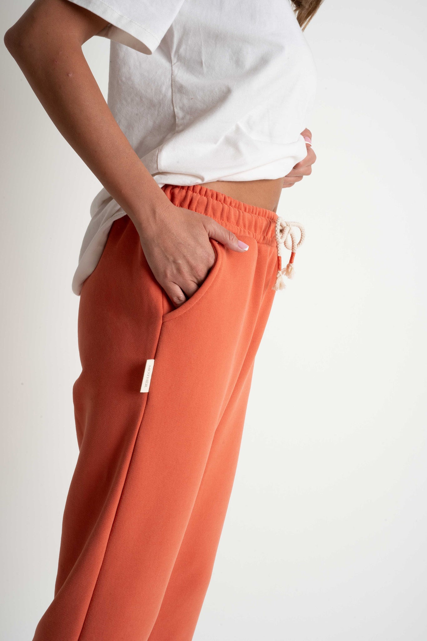ORANGE JOGGER TROUSERS - BEGERA