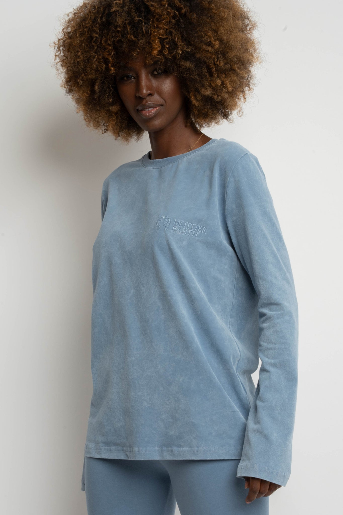 LONG-SLEEVED BLOUSE WITH WASHED EFFECT, DARK BLUE - POLIKSENA