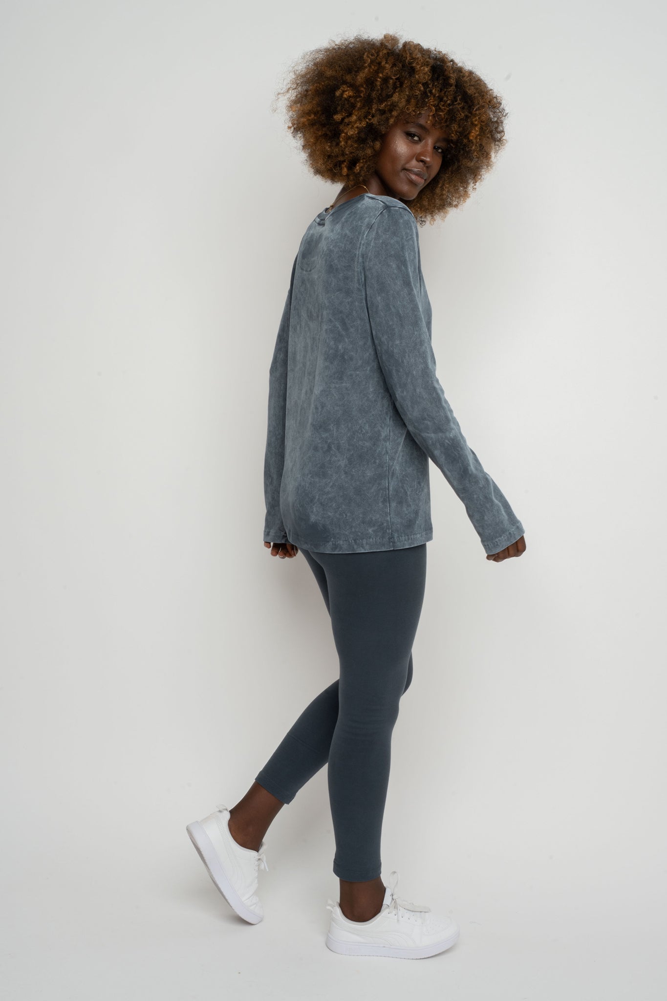WASHED EFFECT LONG-SLEEVE BLOUSE, GRAPHITE - POLYXENA