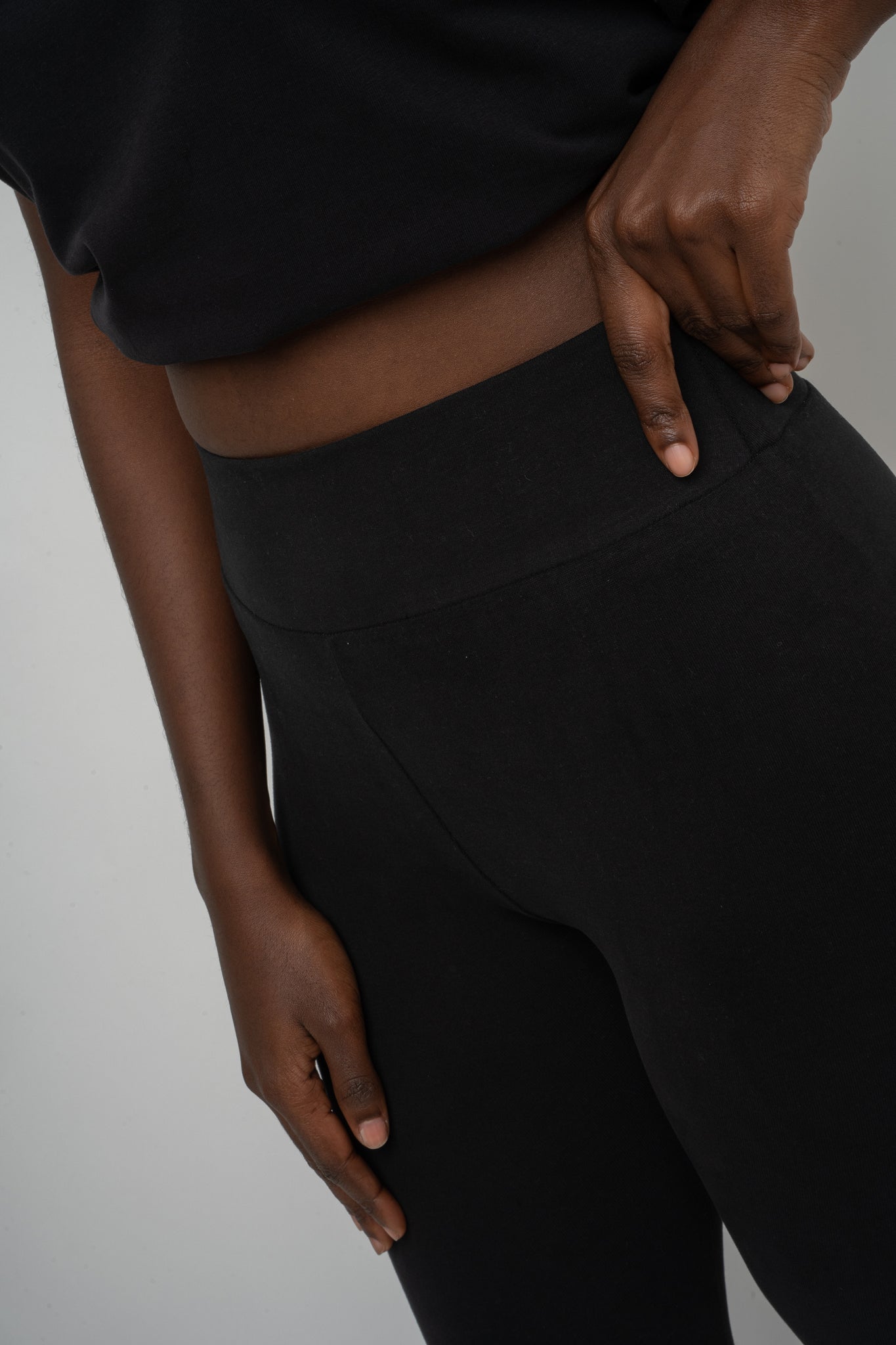 BLACK COTTON LEGGINGS - LOUIZIANA