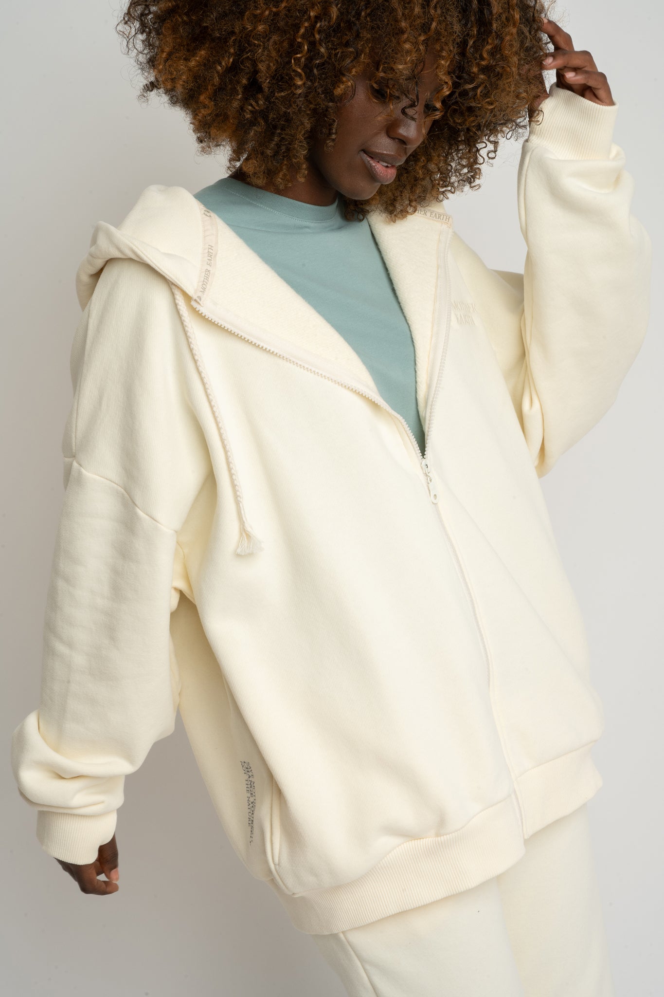 ECRU ZIPPER HOODIE - NIKO