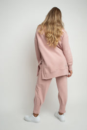 LONG SWEATSHIRT WITH SLOTS ON THE SIDES LIGHT PINK - ISLANDIA