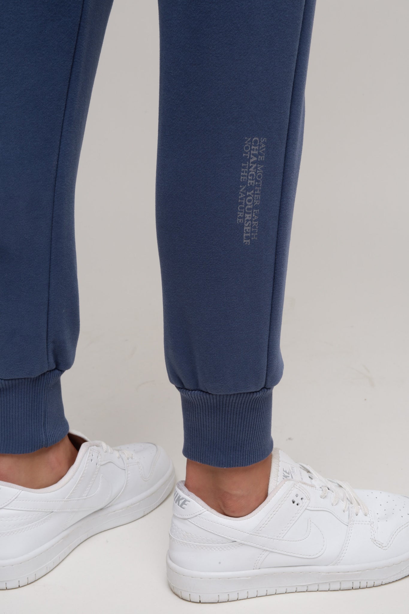 NAVY JOGGER TROUSERS - BEGERA
