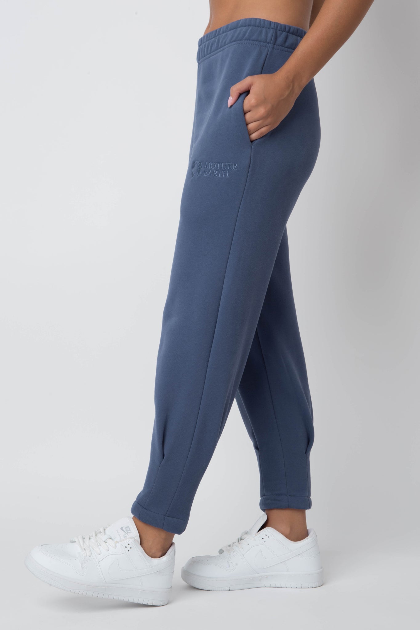 NAVY TAPERED LEGS TRACKSUITS - ANACAPA