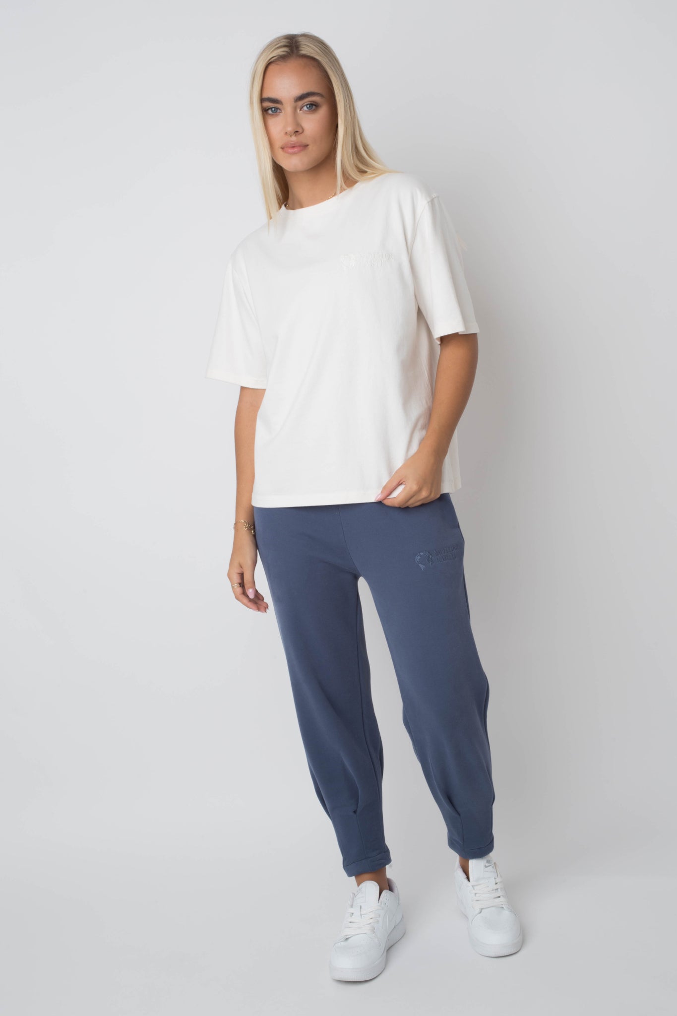 NAVY TAPERED LEGS TRACKSUITS - ANACAPA