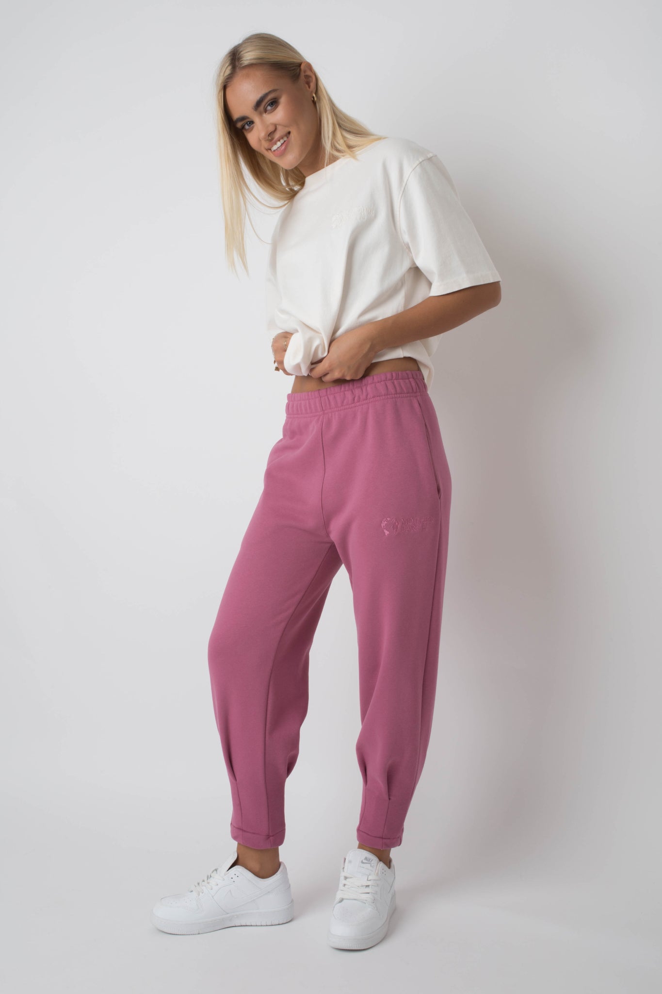 FUCHSIA TAPERED LEGS SWEATPANTS - ANACAPA