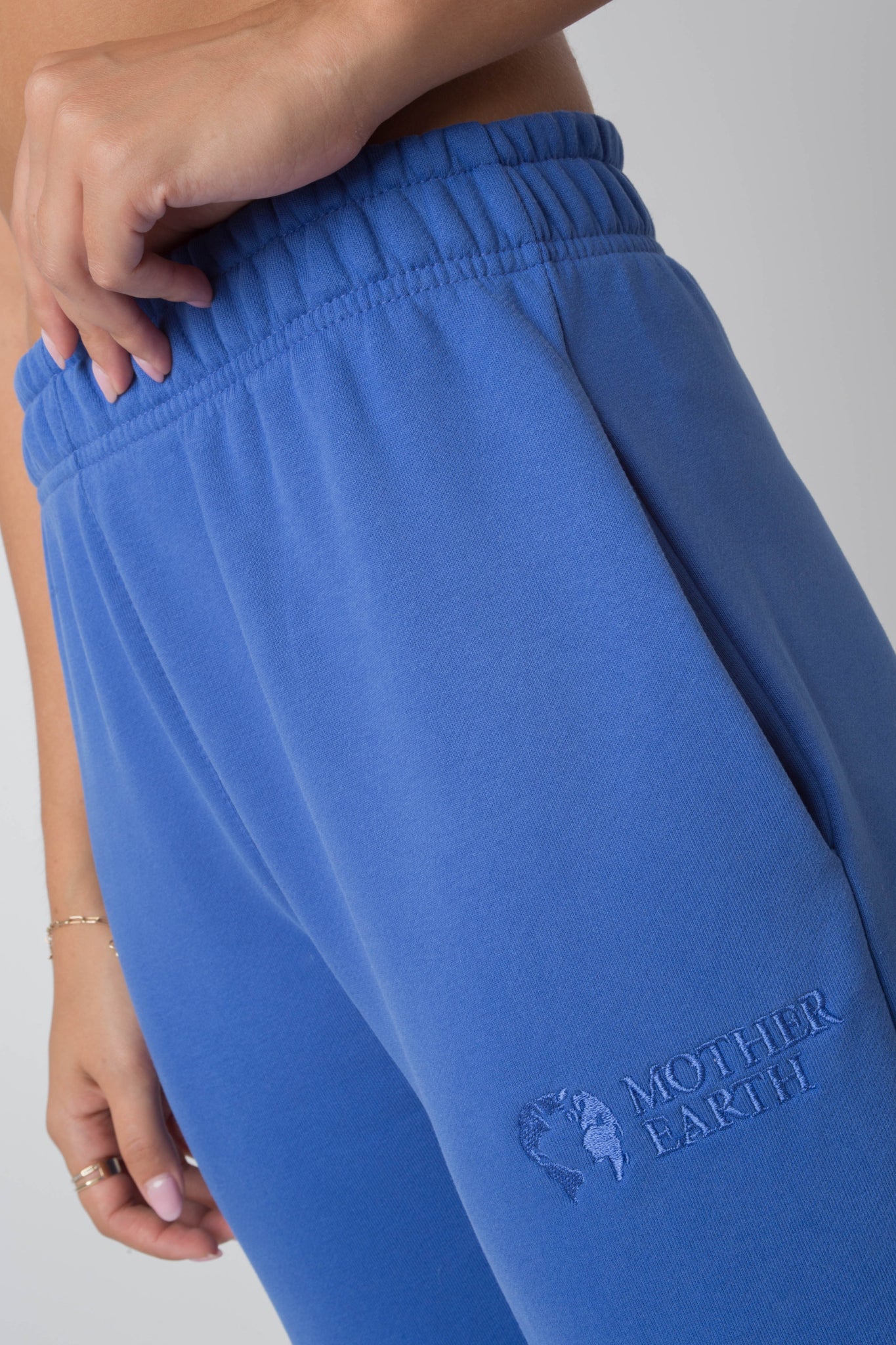 ANACAPA TAPERED LEGS SWEATPANTS - CORNFLOWER BLUE