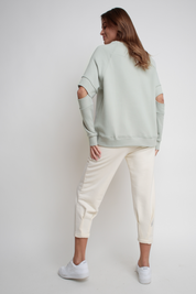 BLUZA TYPU CREWNECK Z PRZESZYCIAMI NA ŁOKCIACH MIĘTOWA - FLINDERS