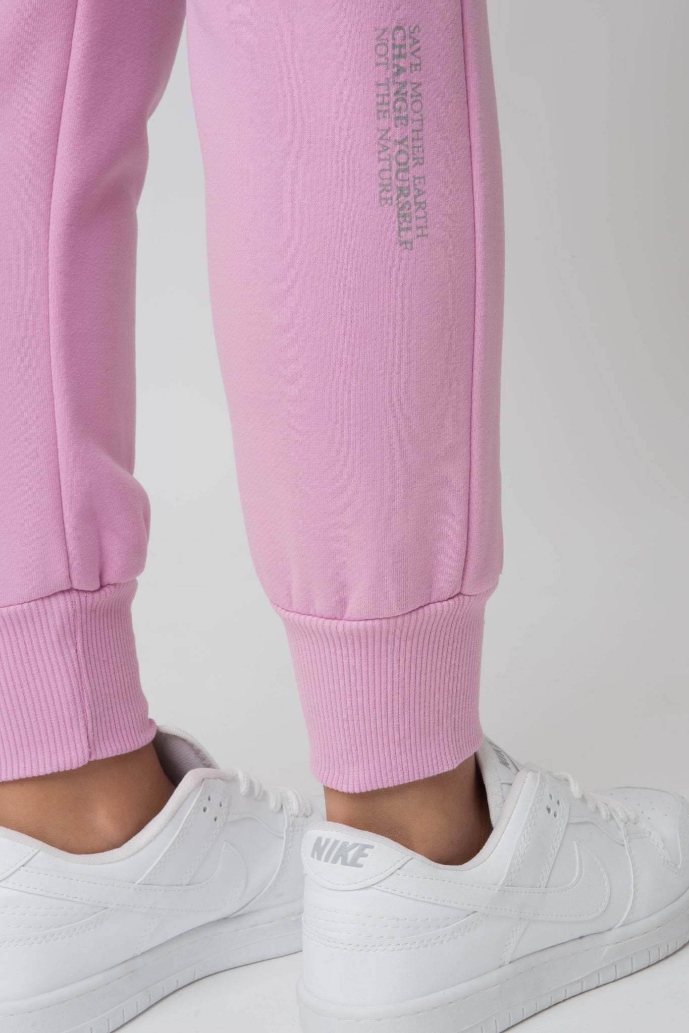 CANDY PINK JOGGER TROUSERS - BEGERA