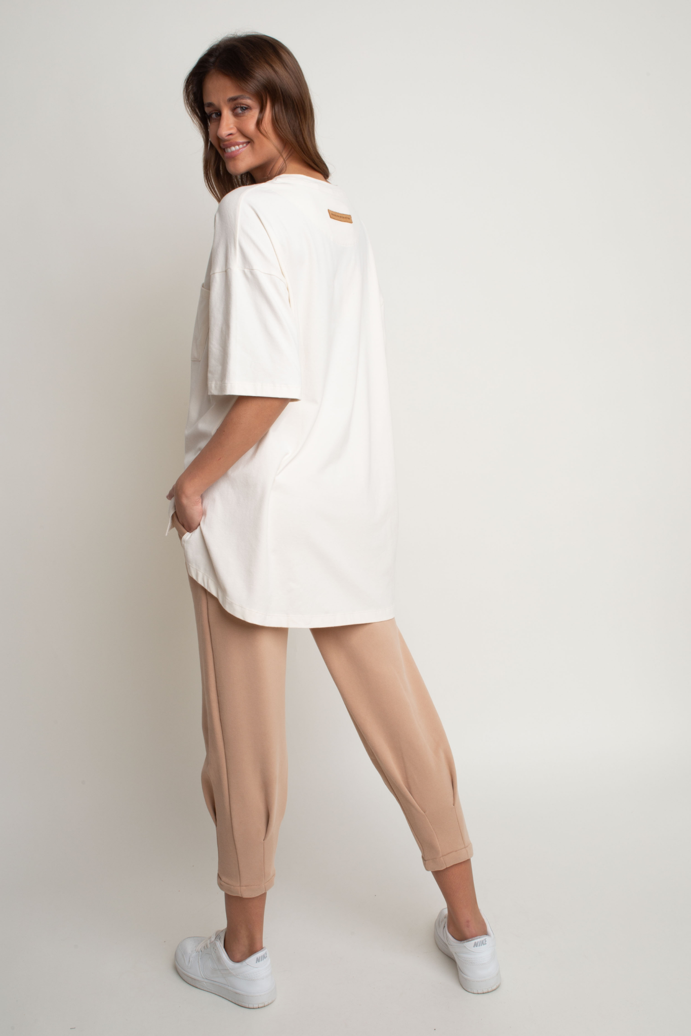 ASYMMETRIC OVERSIZE ECRU T-SHIRT - ELEFANTA
