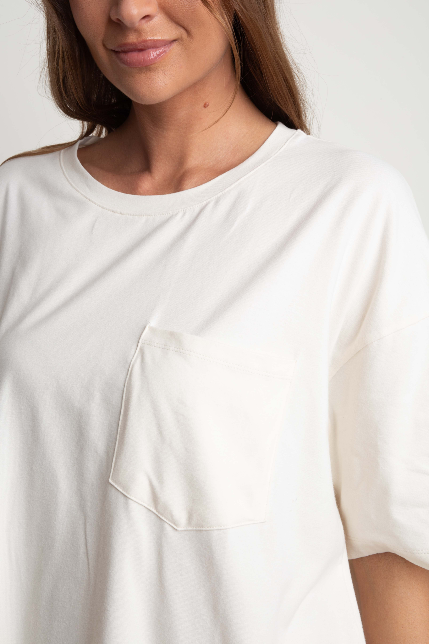 ASYMMETRIC OVERSIZE ECRU T-SHIRT - ELEFANTA