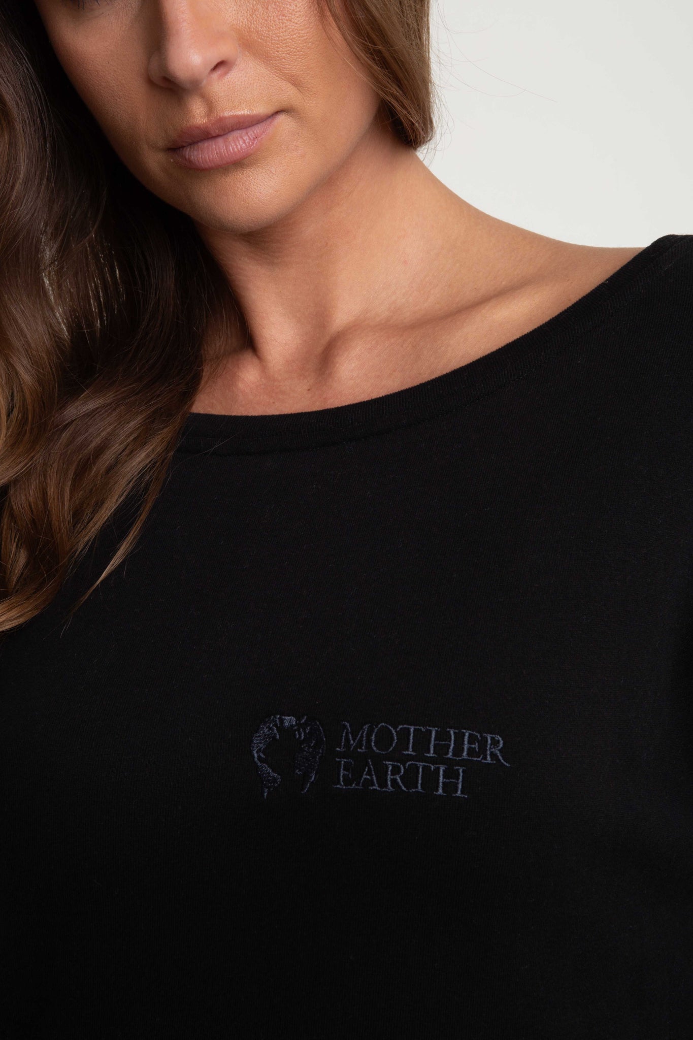 LOOSE FIT BOAT NECK SWEATSHIRT BLACK - DIU
