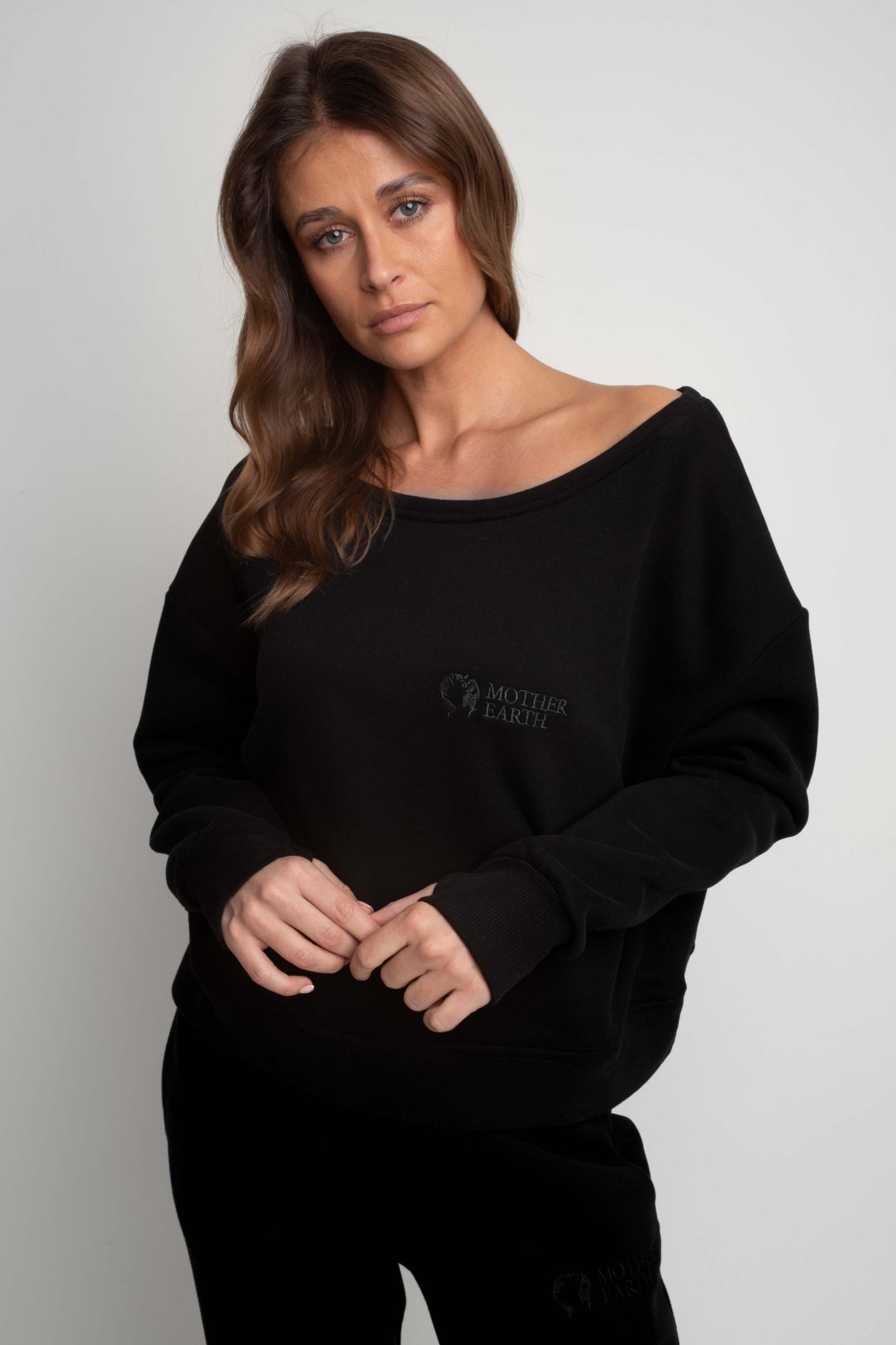 LOOSE FIT BOAT NECK SWEATSHIRT BLACK - DIU